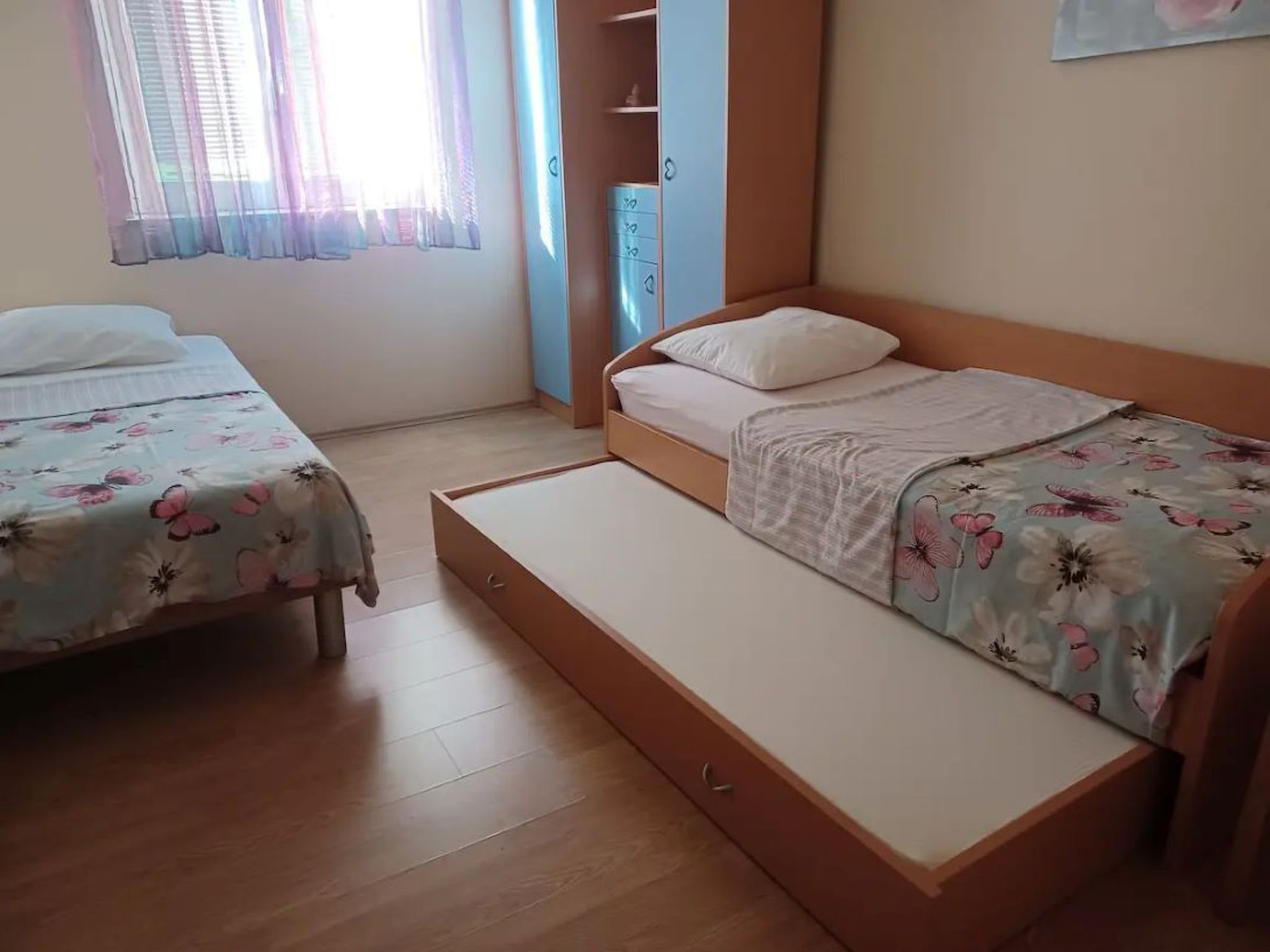 4-Schlafzimmer-Wohnung mit privatem Pool-Binnen