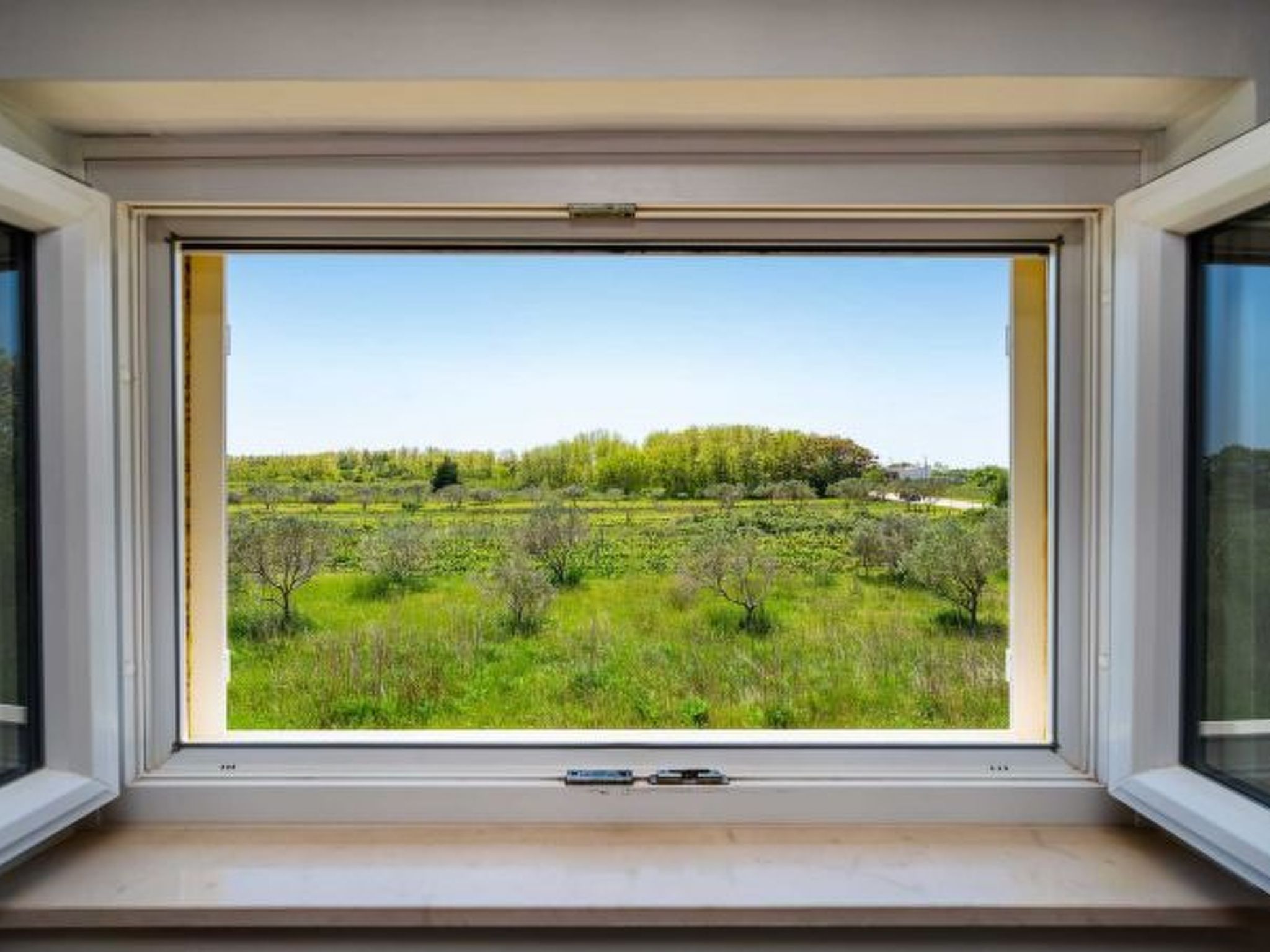 Apartment house Simoni with pool - Image-tags.info