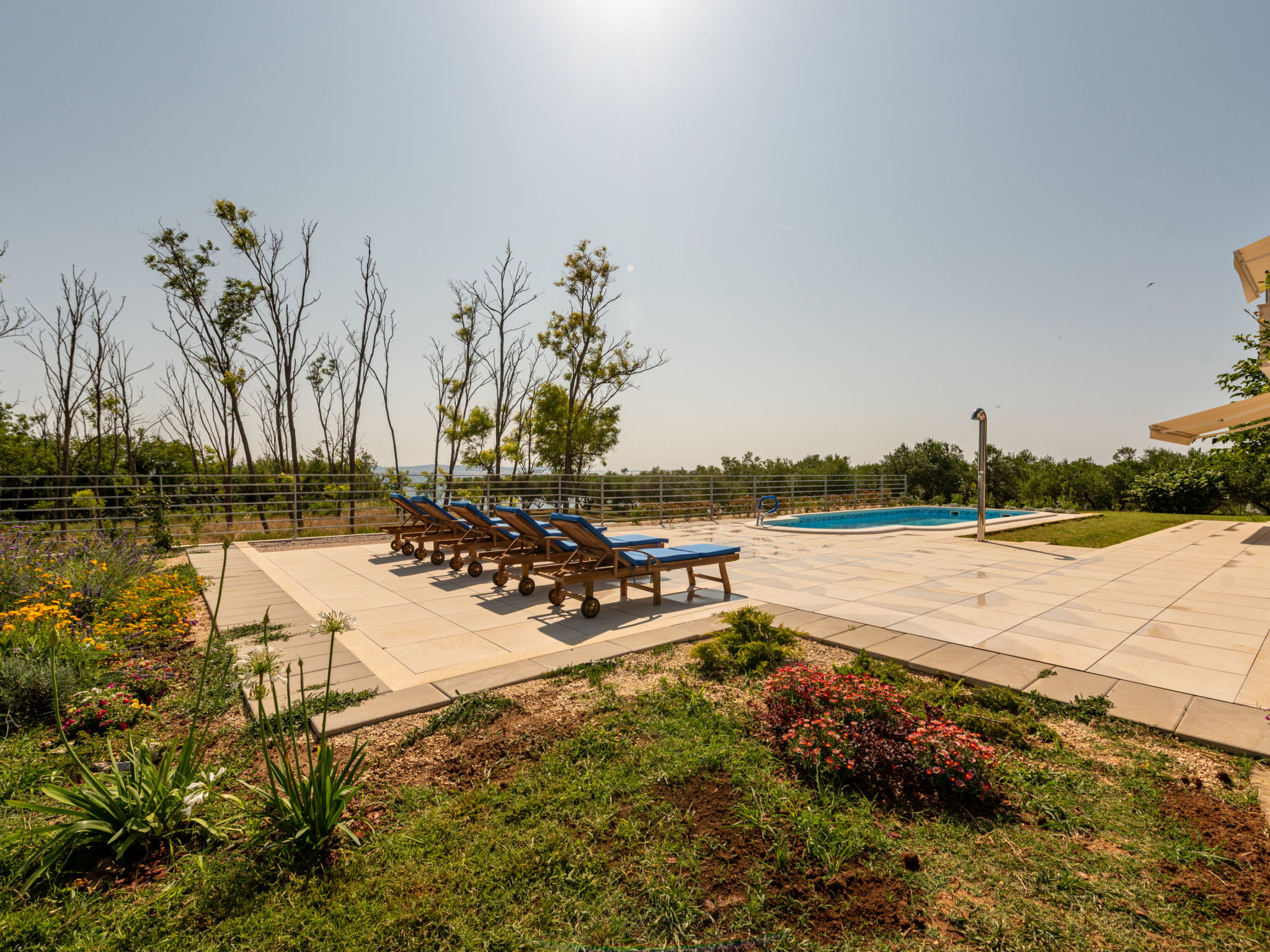 Olivar house with heated pool by the beach