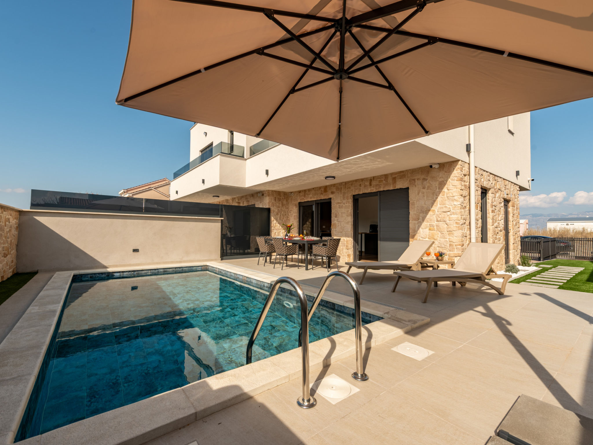 Seaview Villa Sal with pool, jacuzzi and sauna - Binnen