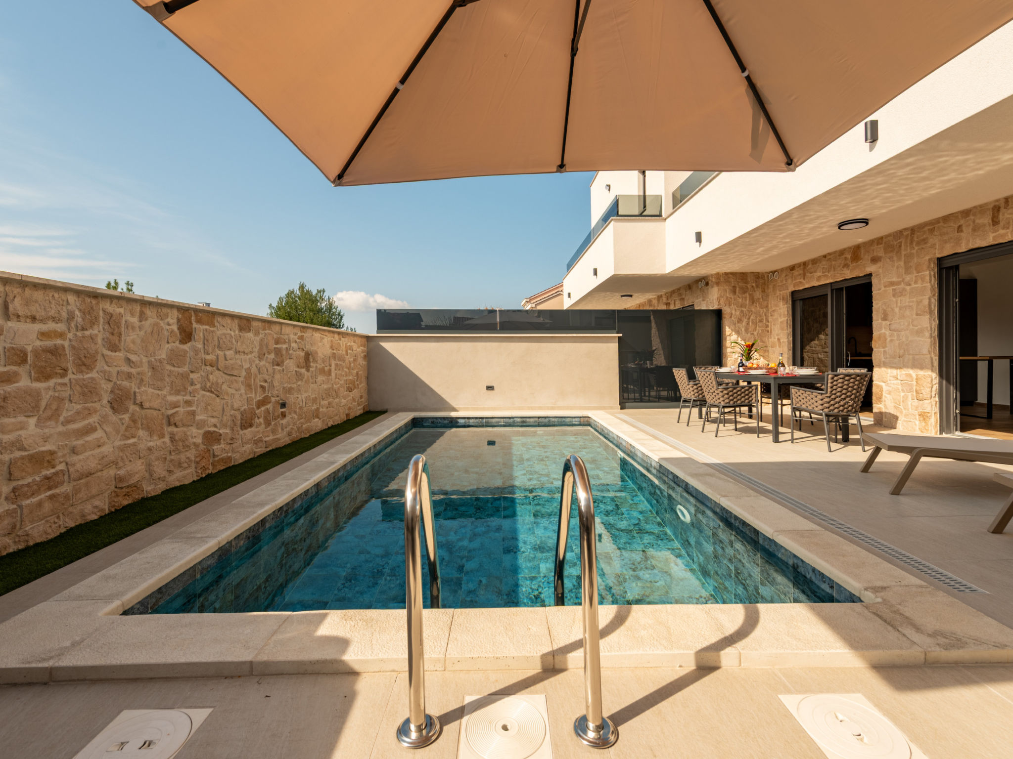 Seaview Villa Sal with pool, jacuzzi and sauna - Binnen
