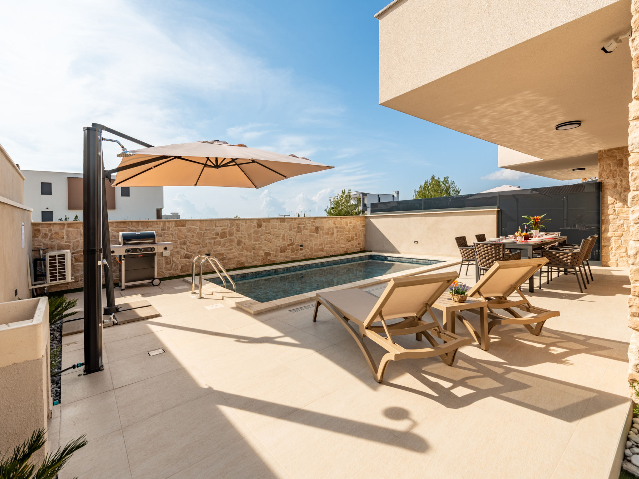 Seaview Villa Sal with pool, jacuzzi and sauna - Binnen