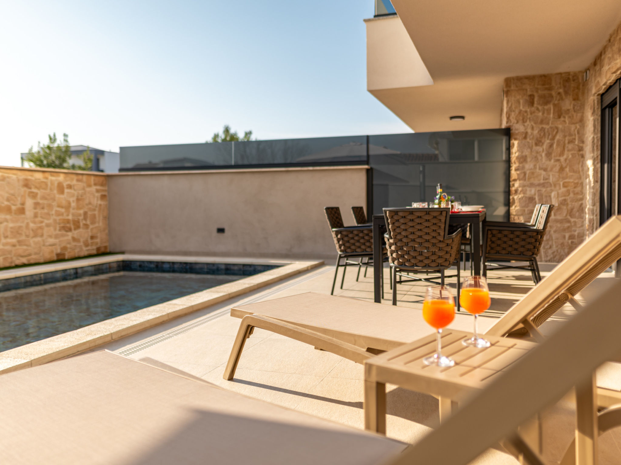 Seaview Villa Sal with pool, jacuzzi and sauna - Binnen
