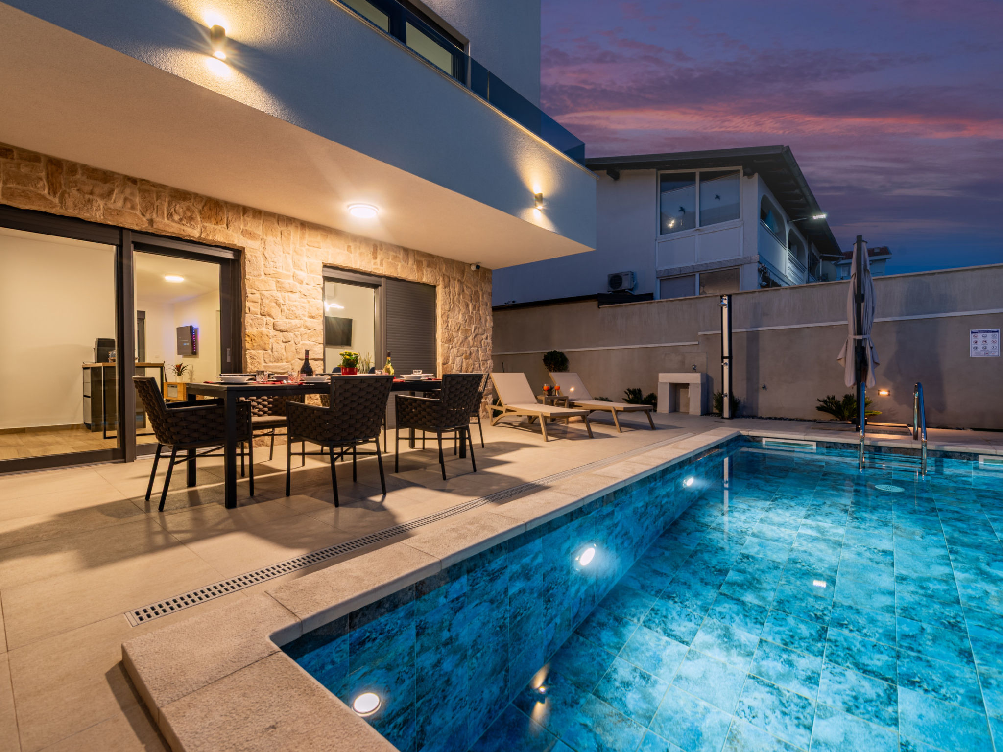 Seaview Villa Sal with pool, jacuzzi and sauna - Binnen