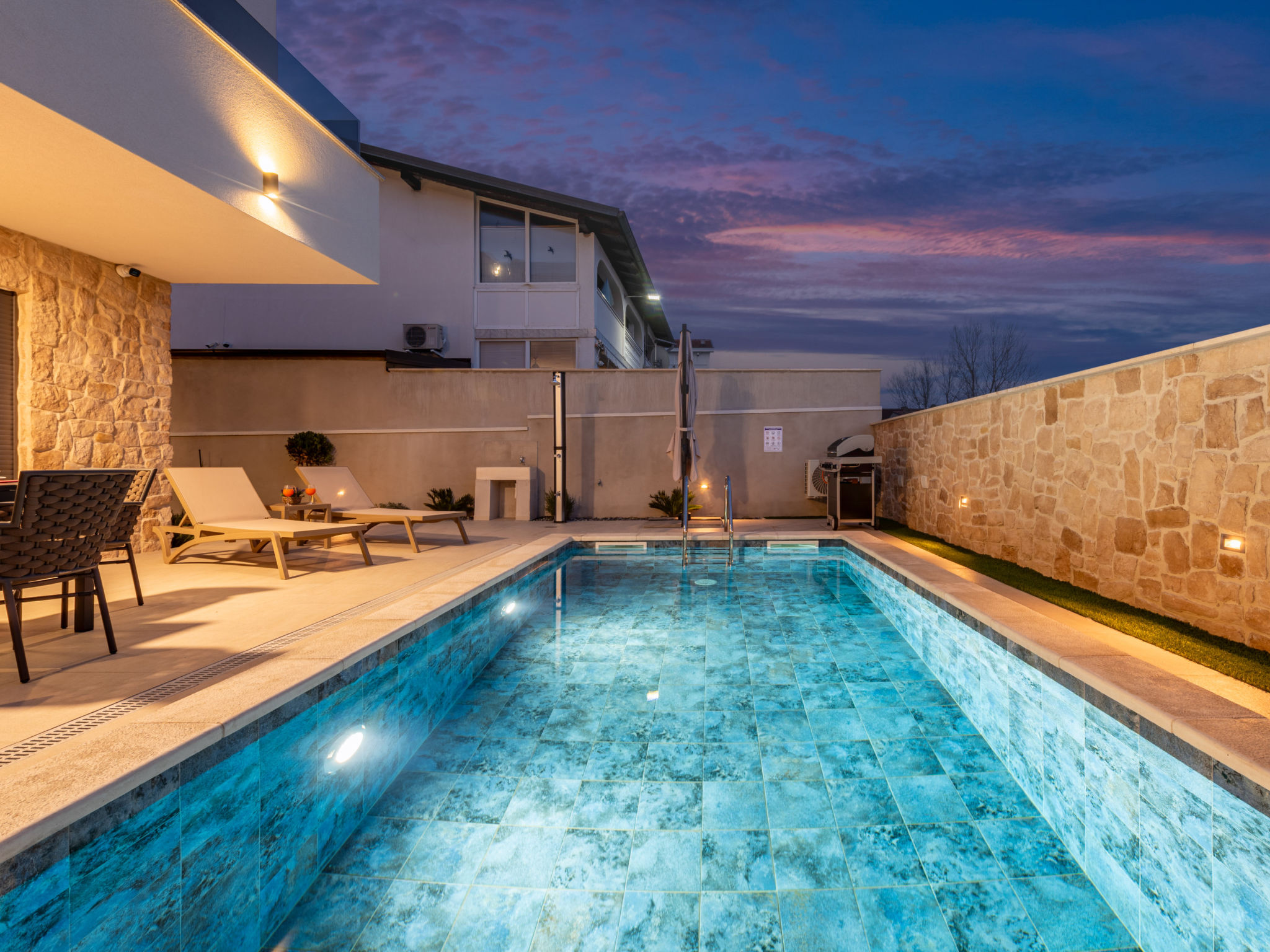 Seaview Villa Sal with pool, jacuzzi and sauna - Binnen