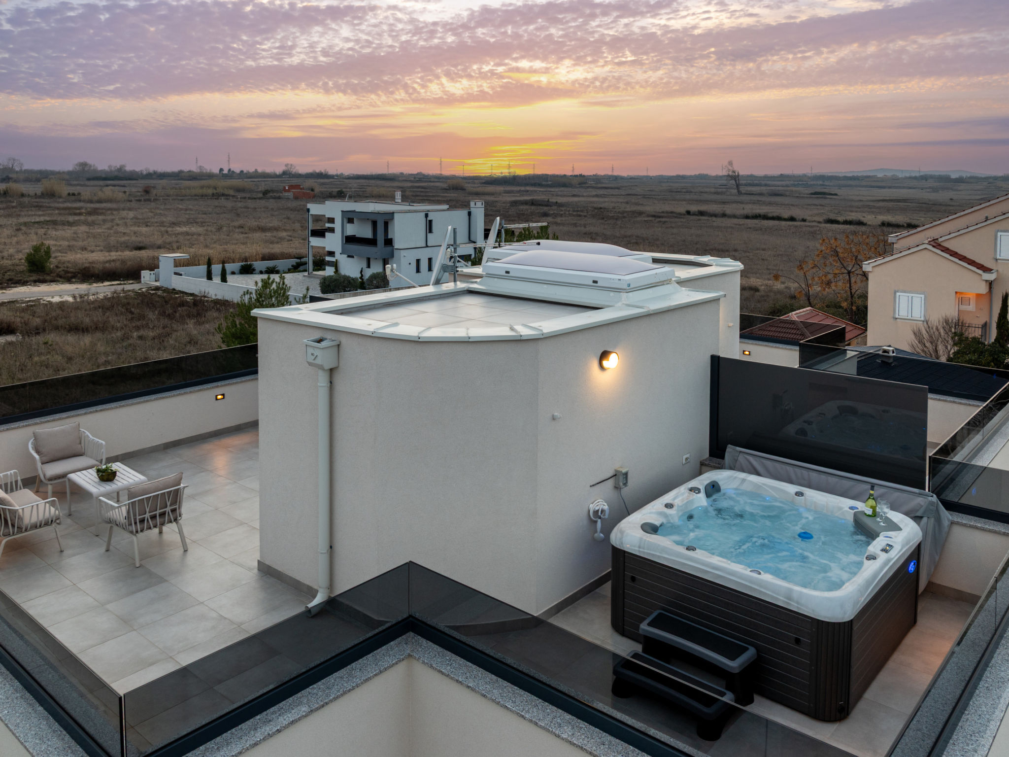 Seaview Villa Sal with pool, jacuzzi and sauna - Buiten