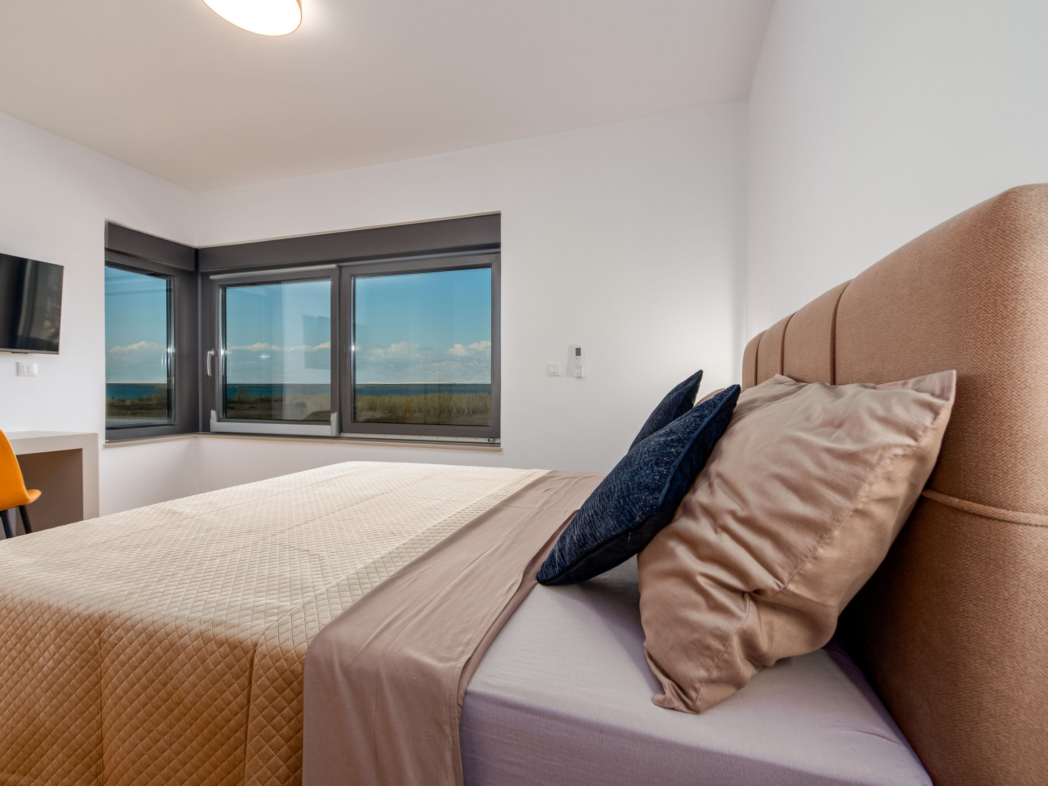 Seaview Villa Sal with pool, jacuzzi and sauna - Binnen
