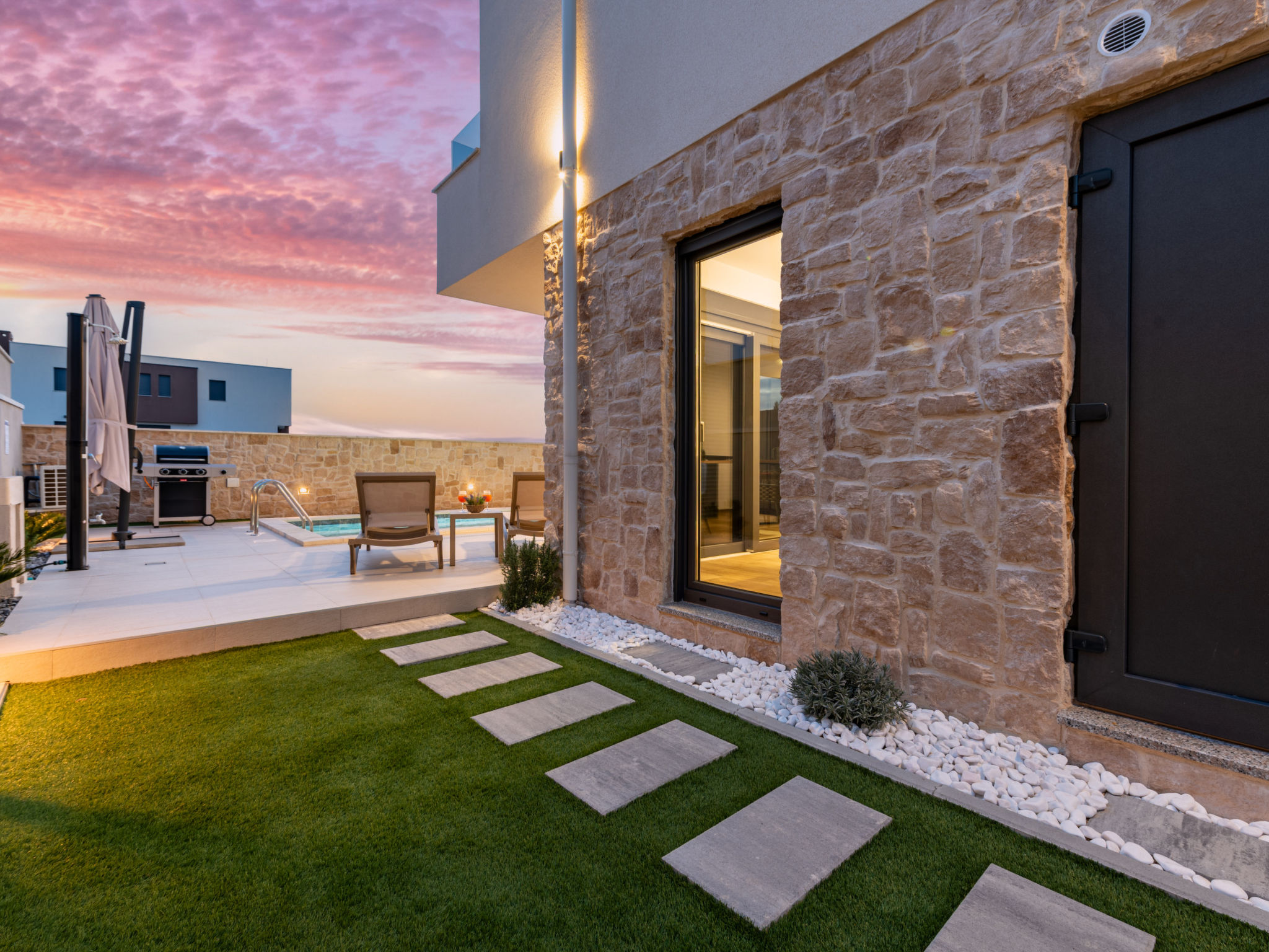 Seaview Villa Sal with pool, jacuzzi and sauna - Buiten