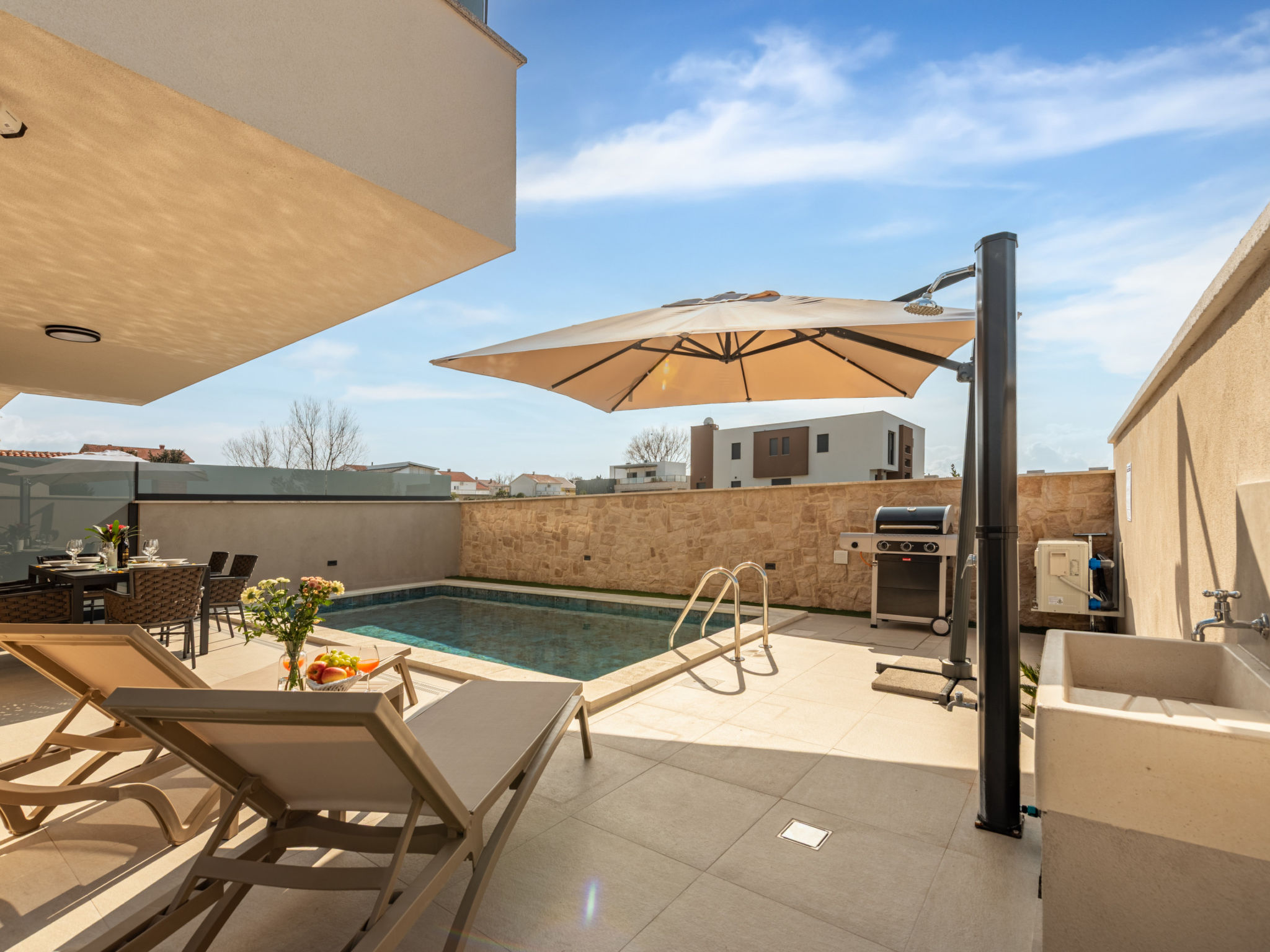Seaview Villa Mar with pool, jacuzzi and sauna - Binnen