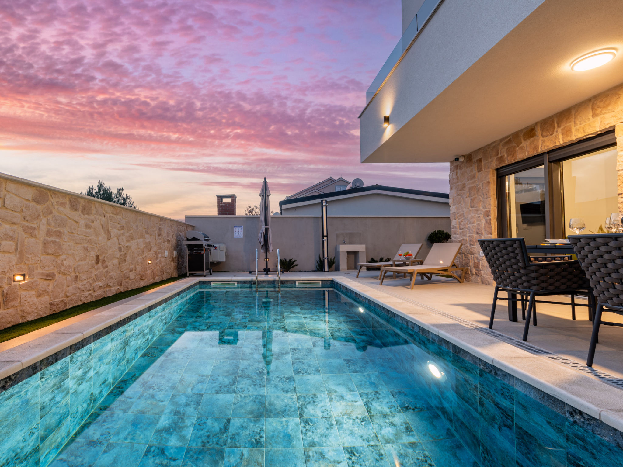 Seaview Villa Mar with pool, jacuzzi and sauna - Binnen