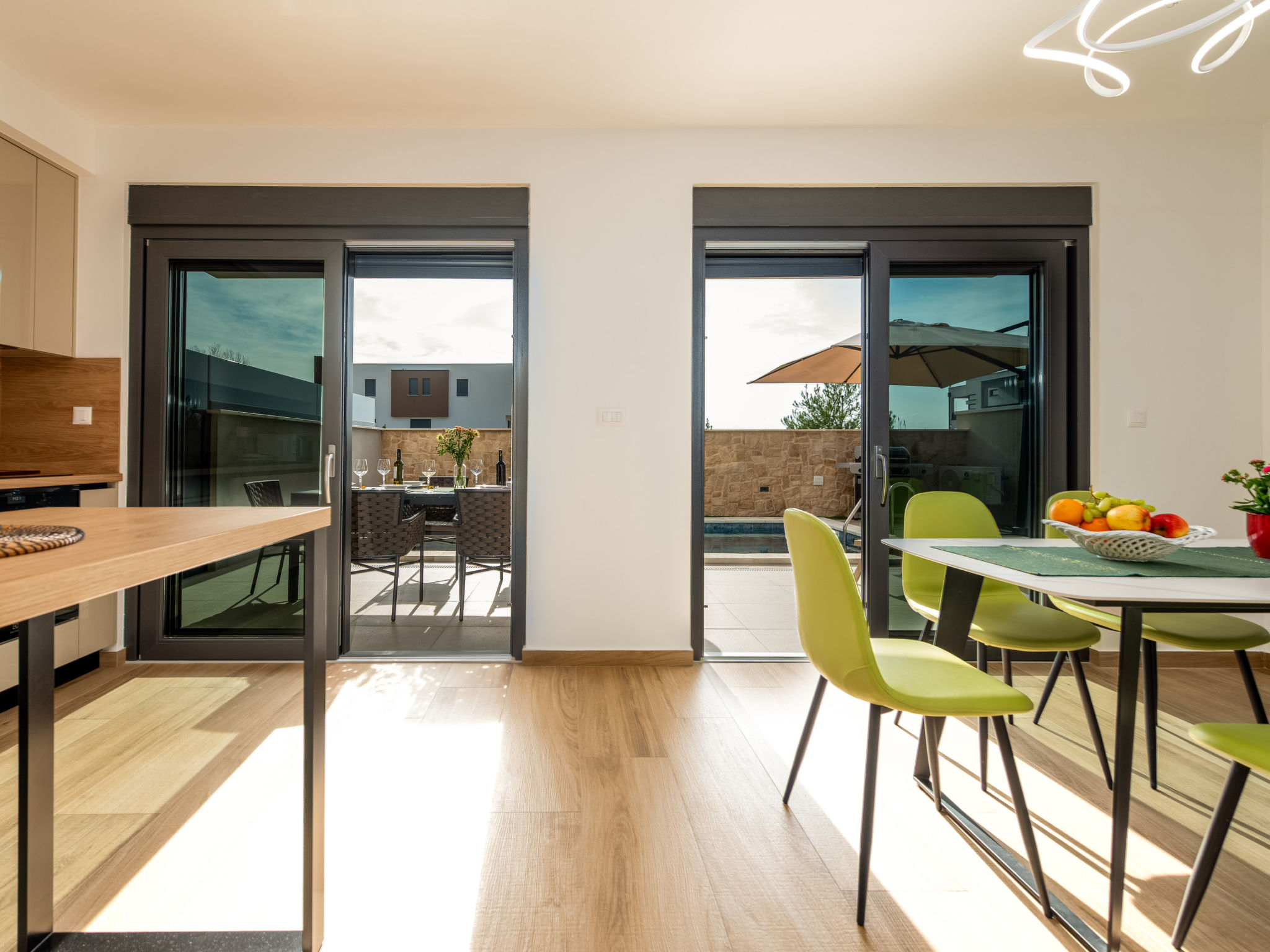 Seaview Villa Mar with pool, jacuzzi and sauna - Binnen