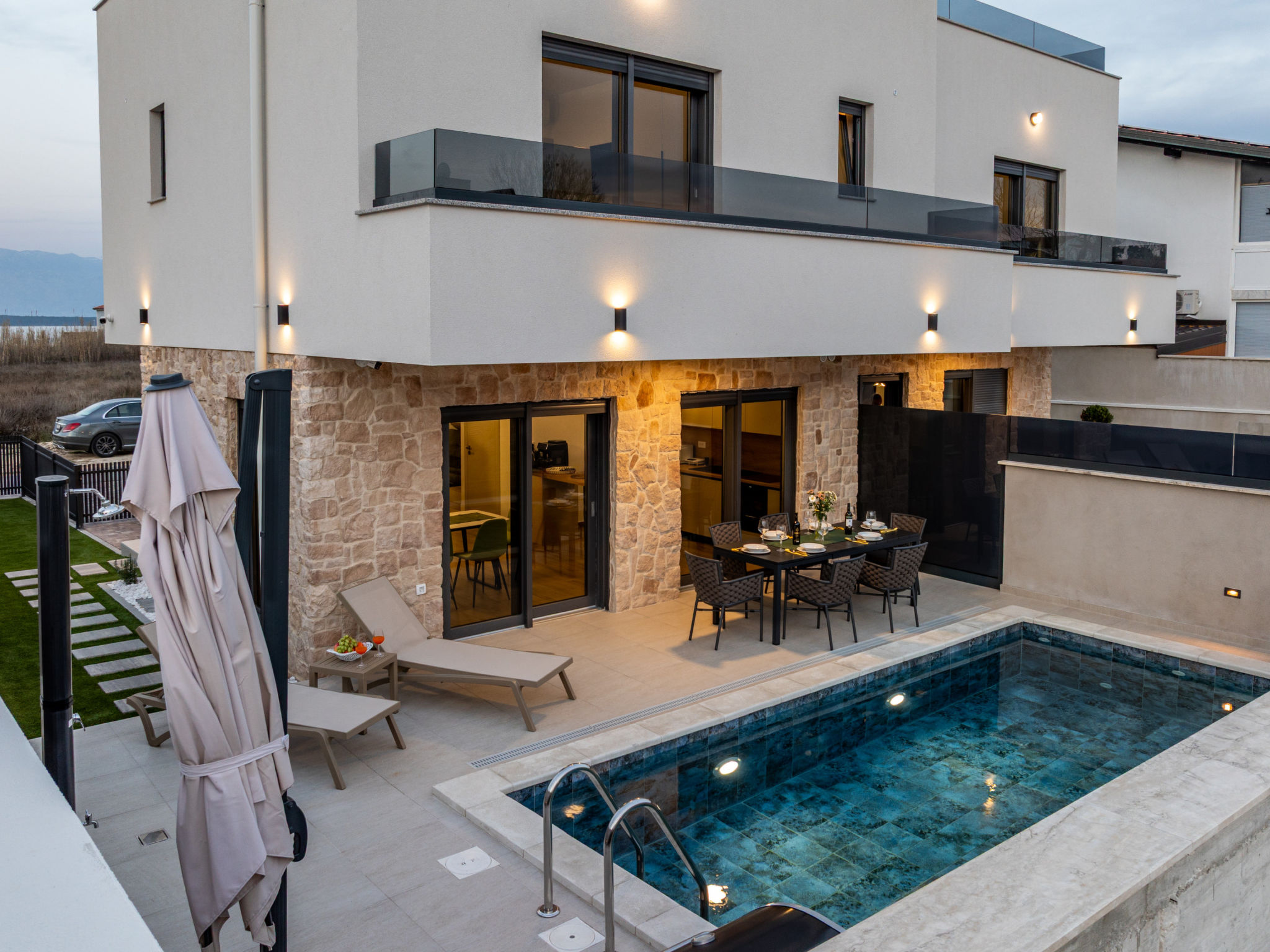 Seaview Villa Mar with pool, jacuzzi and sauna - Buiten