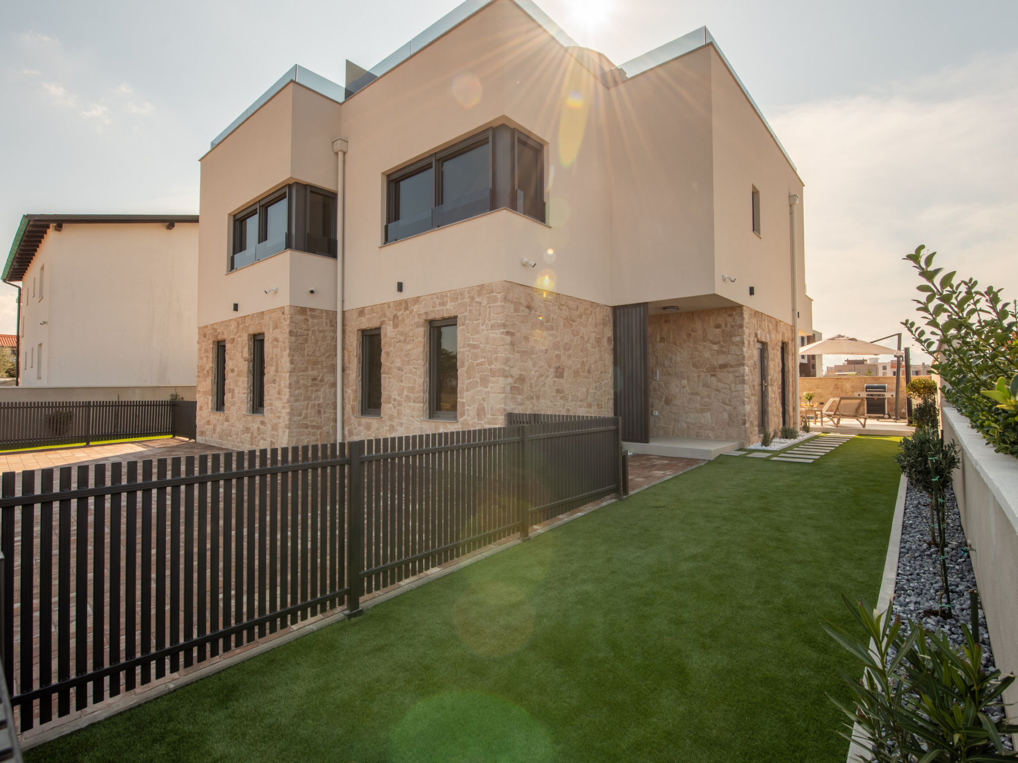 Seaview Villa Mar with pool, jacuzzi and sauna - Buiten