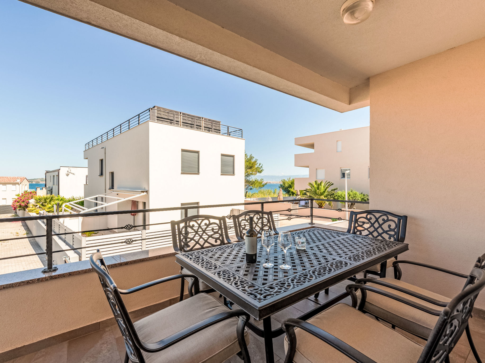 Bellevue Mare 01 — Terrace (3 of 35)