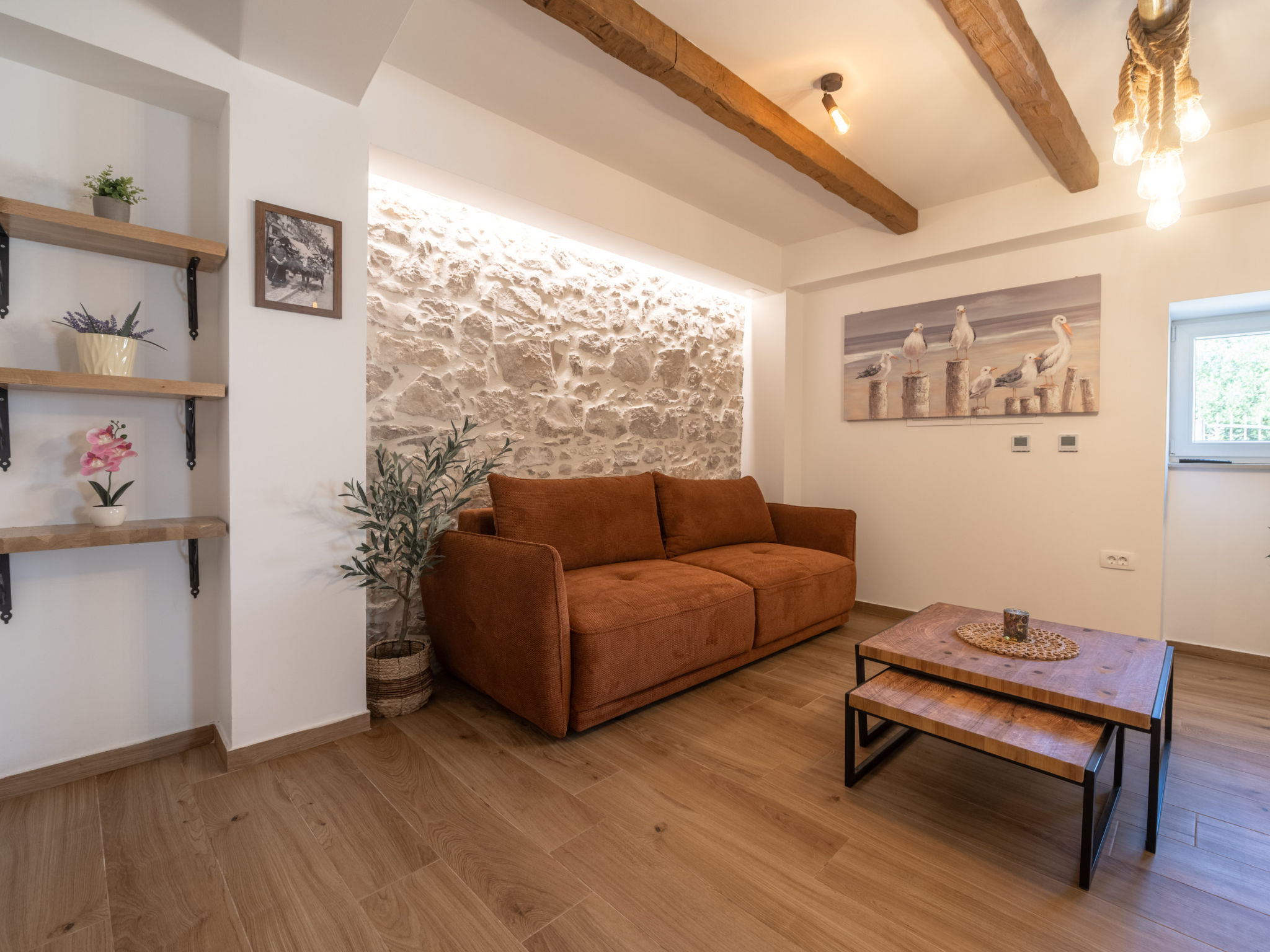 Holiday House Blažov Dvor with jacuzzi - Binnen