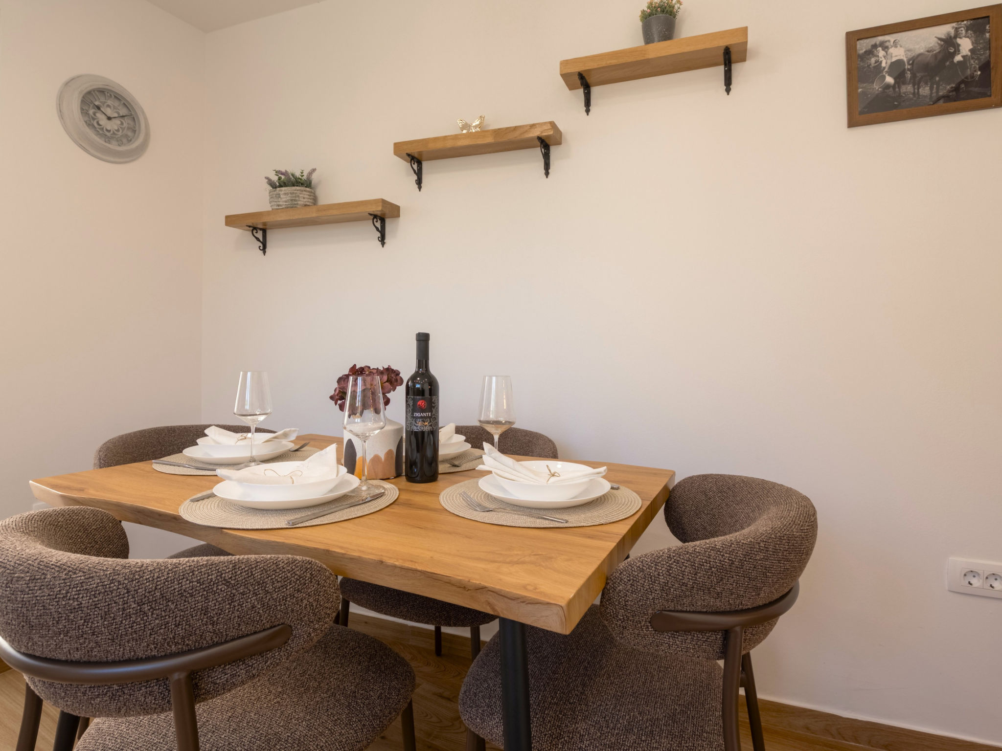Holiday House Blažov Dvor with jacuzzi - Binnen