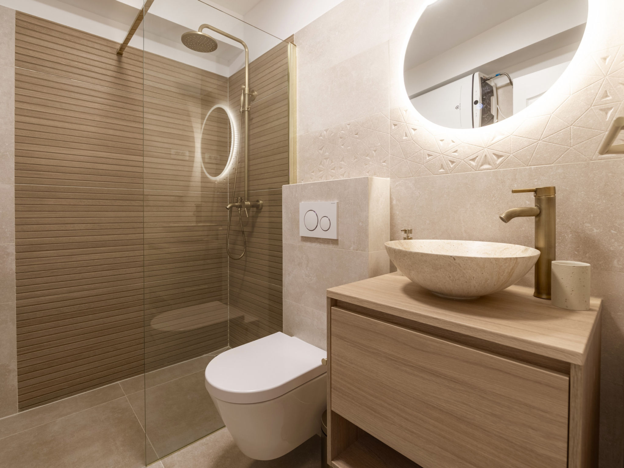 Holiday House Blažov Dvor with jacuzzi - Binnen