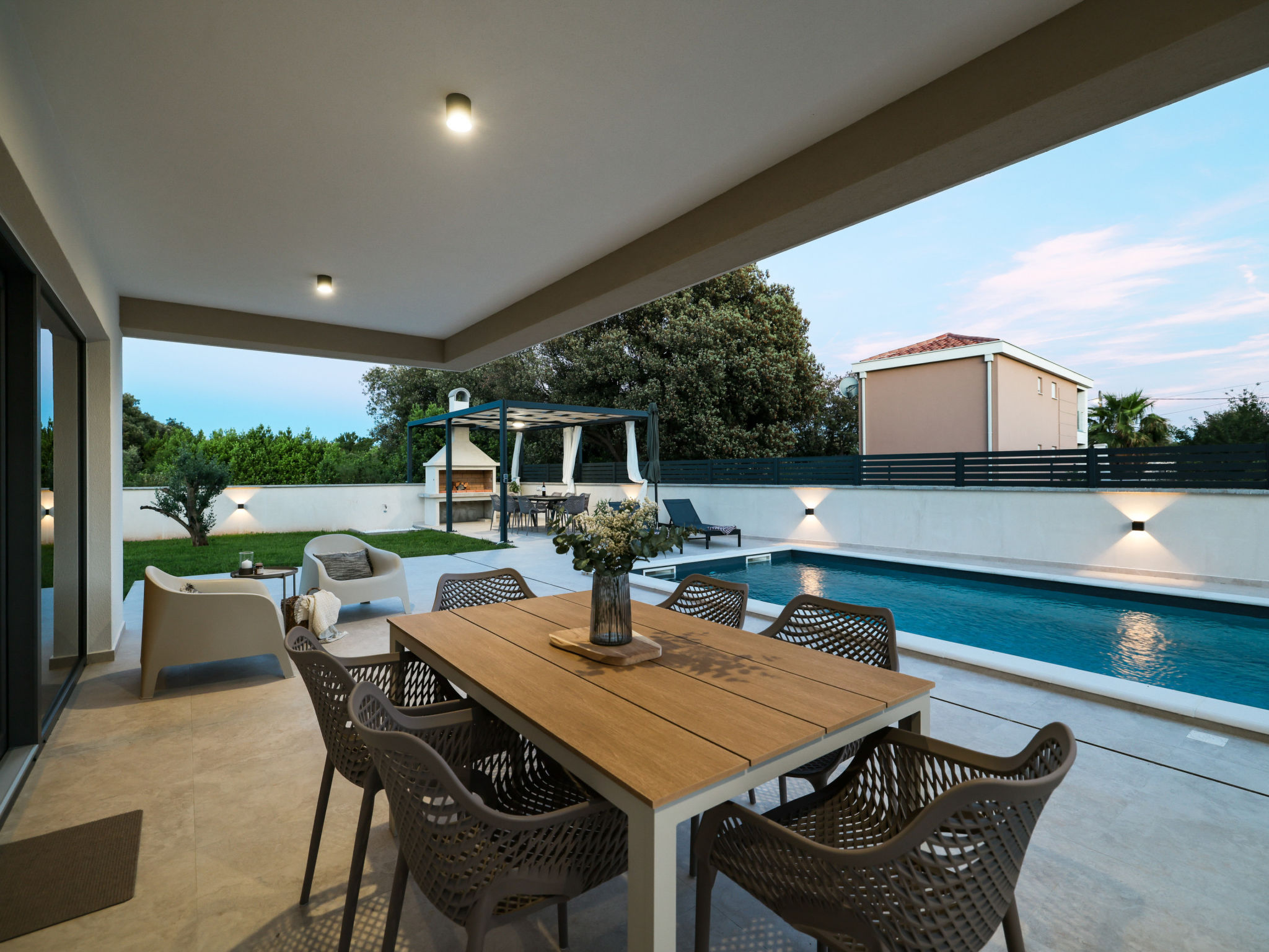 Villa Arboria with heated pool