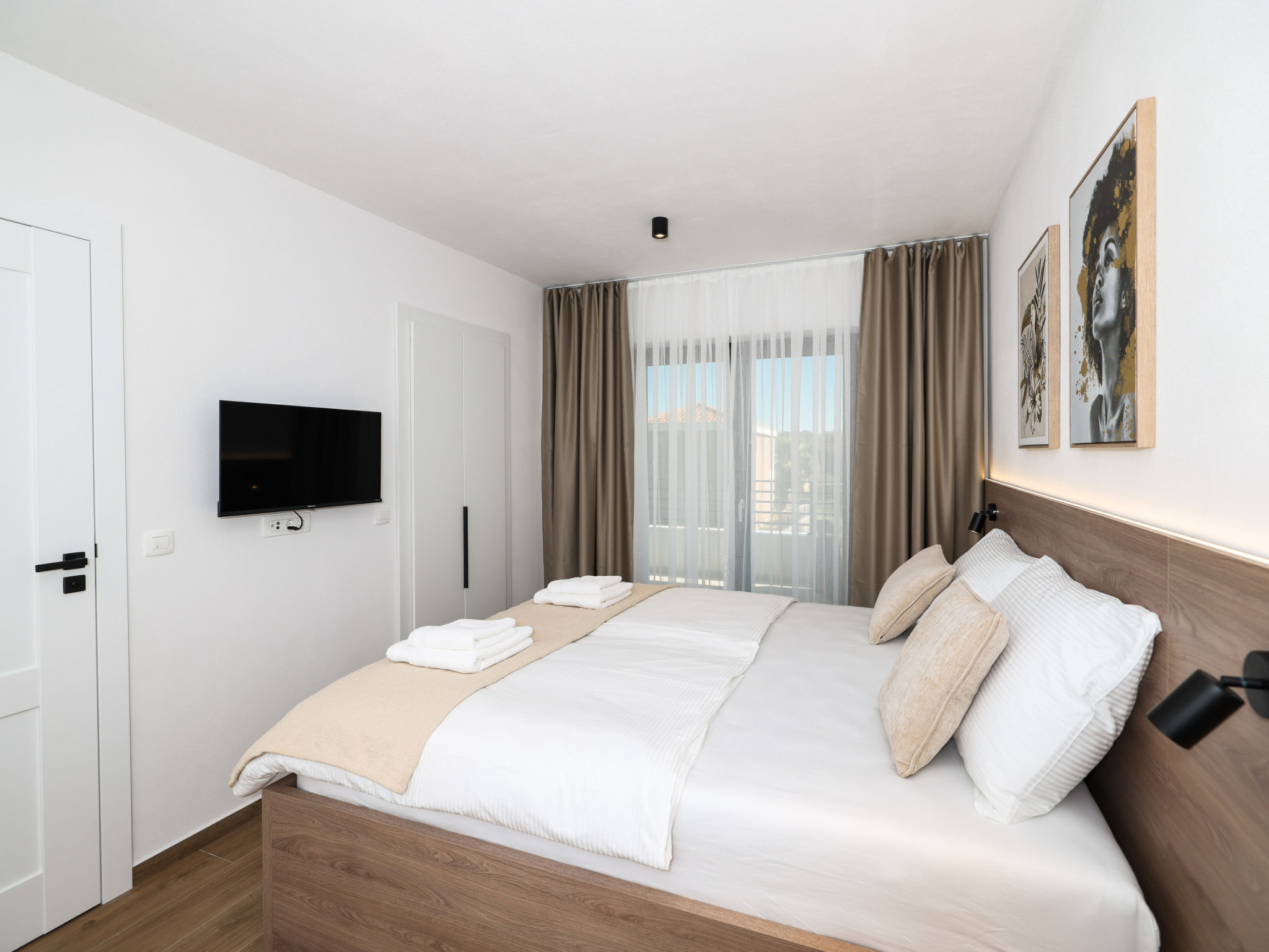 Villa Arboria with heated pool - Binnen