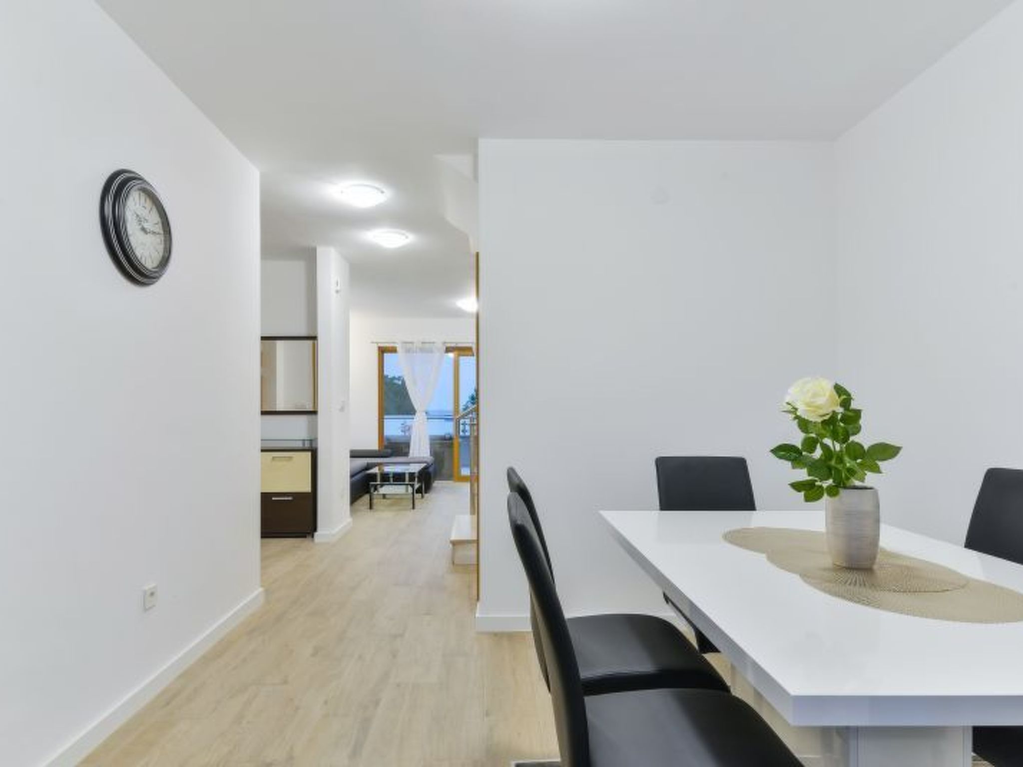 Vila Megy -  ID 2209-Image-tags.info