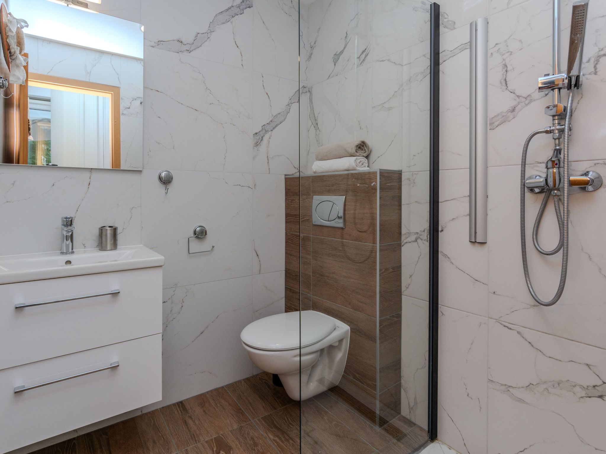 Holiday home Lucic-Image-tags.info