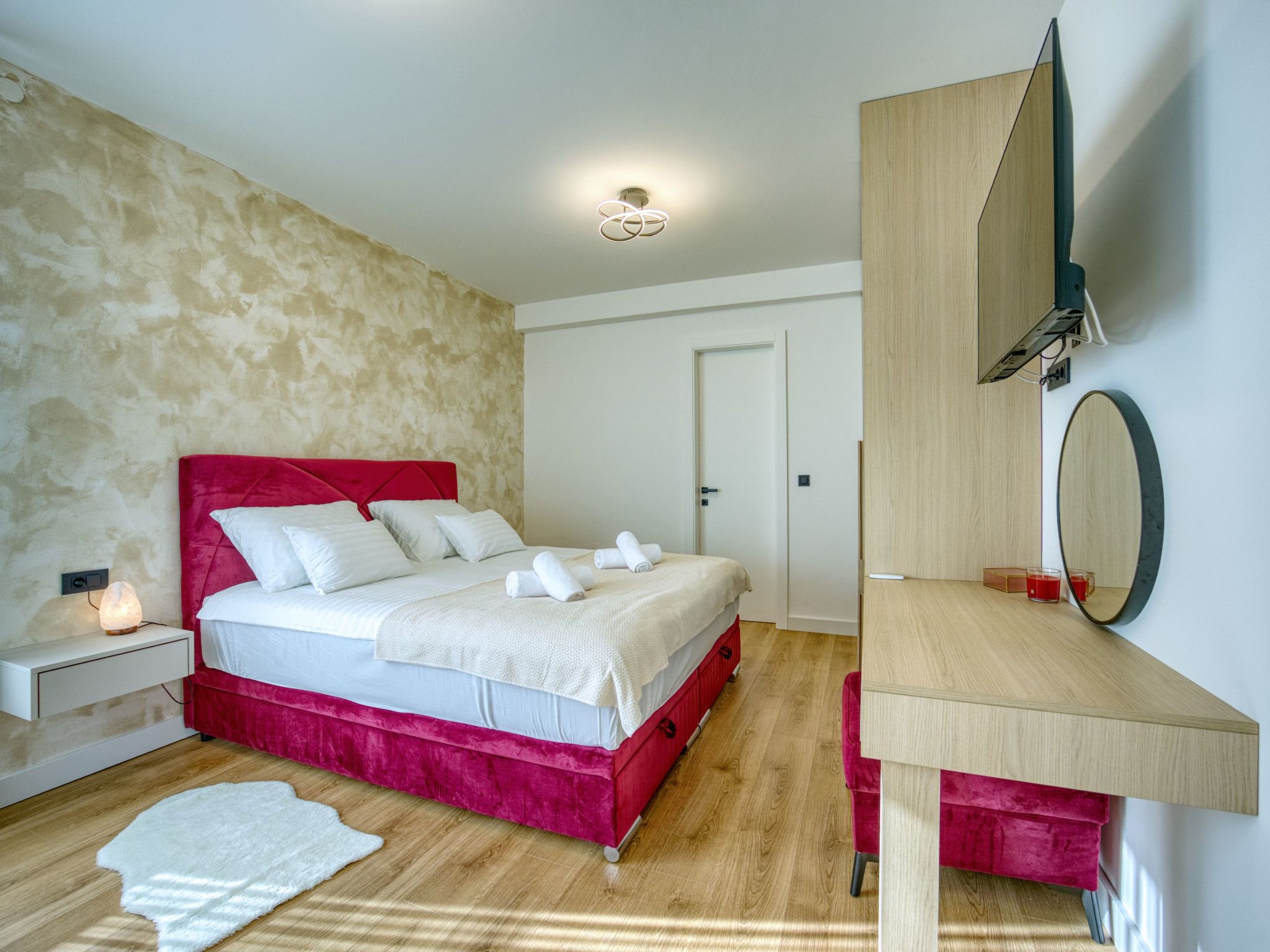 Villa Elena-Image-tags.info