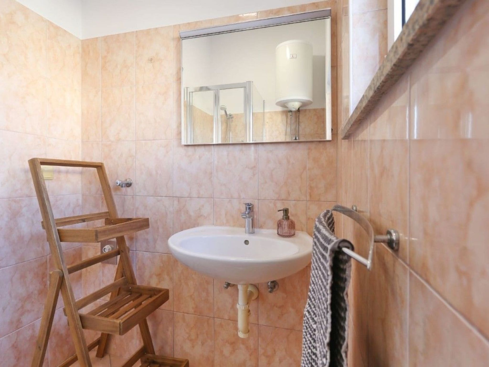 Haus am Strand in Zaton - TA Leut Agency-Drinnen