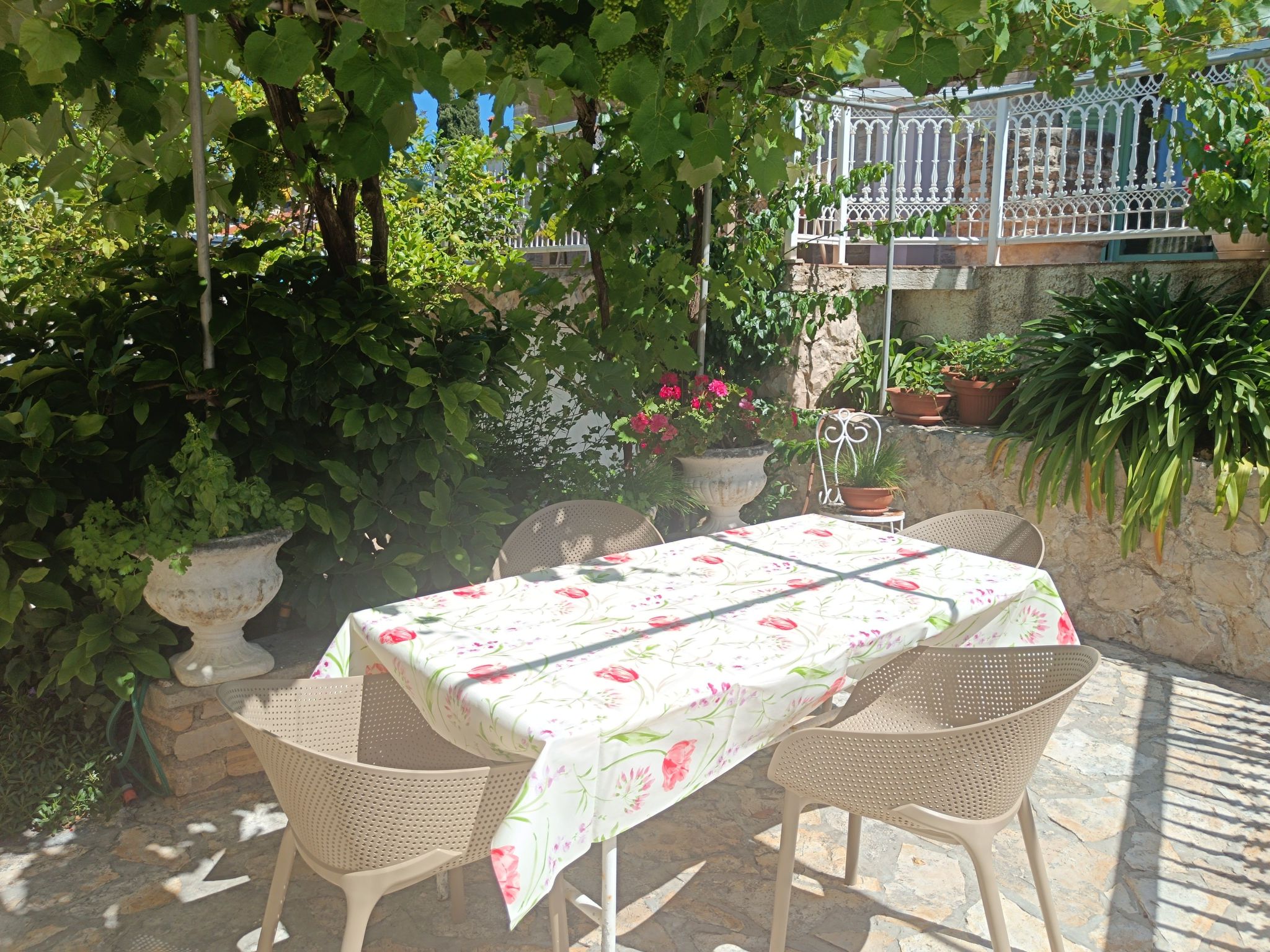 Gartenvilla am Meer Kožino-Binnen