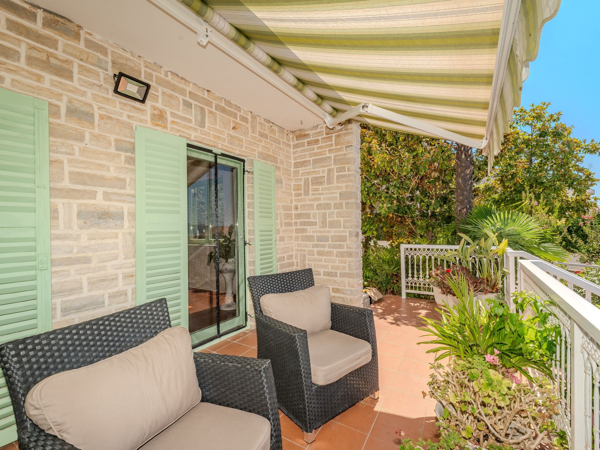 Gartenvilla am Meer Kožino-Binnen