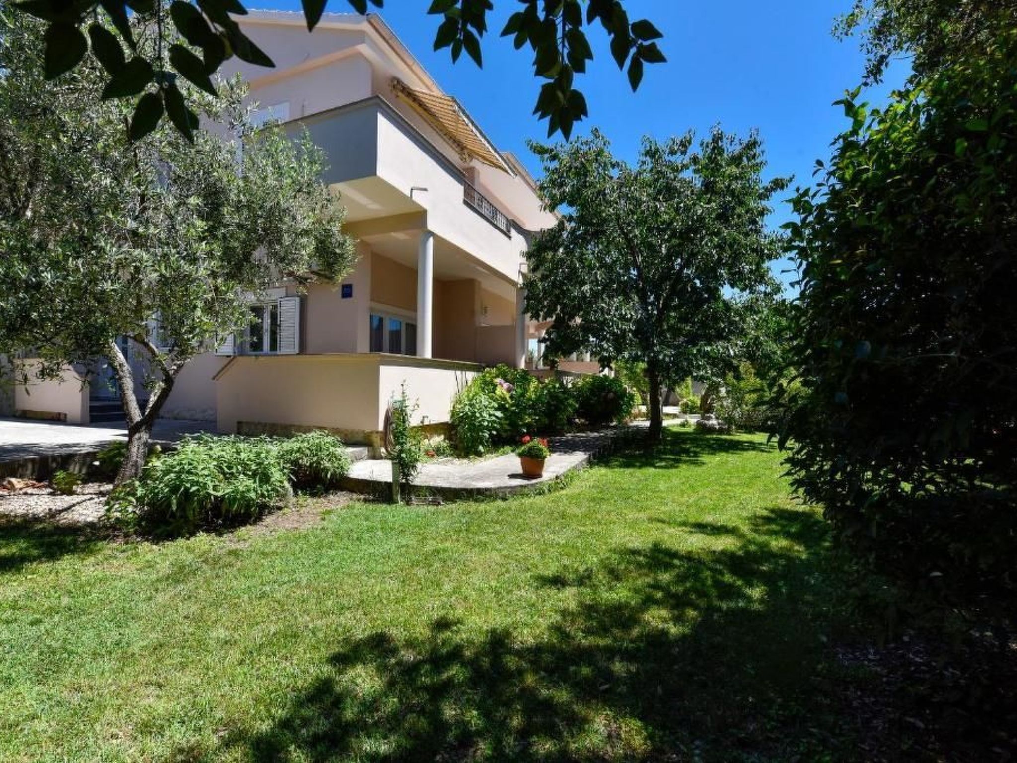 Villa Predovan-Draußen