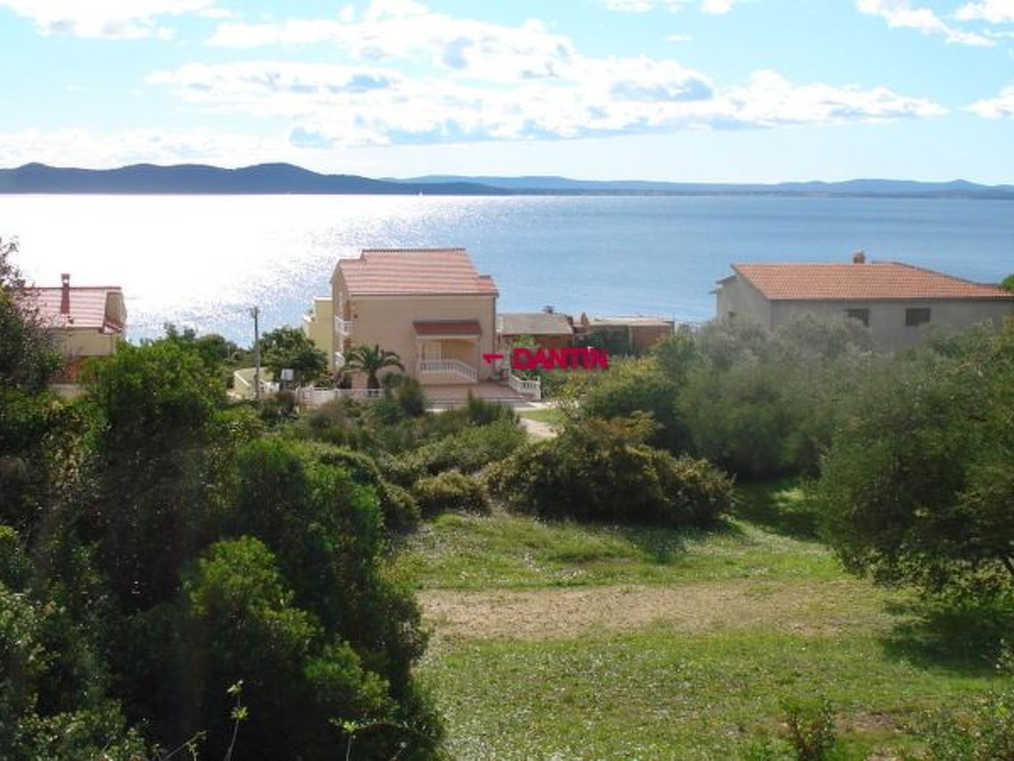 DANTIN BLU-Image-tags.info