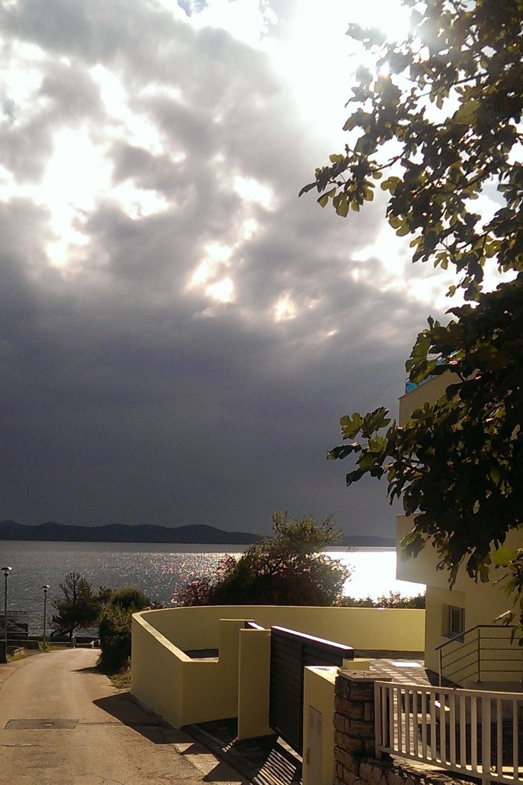 DANTIN BLU-Image-tags.info