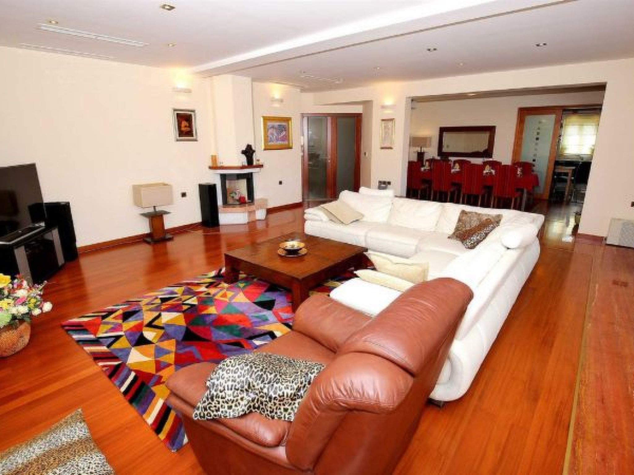 Magnificent Villa Clara with big pool - Image-tags.info