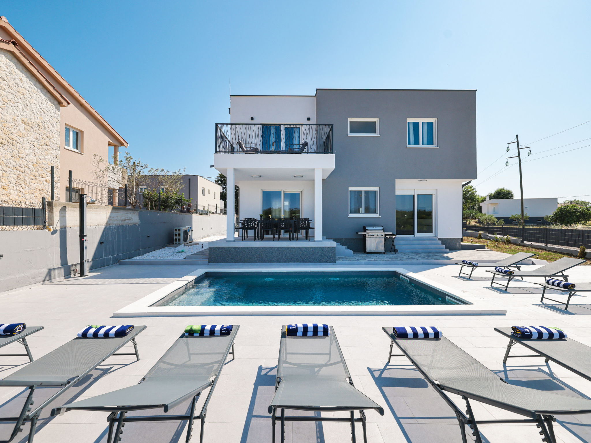 Villa IviCasa with pool