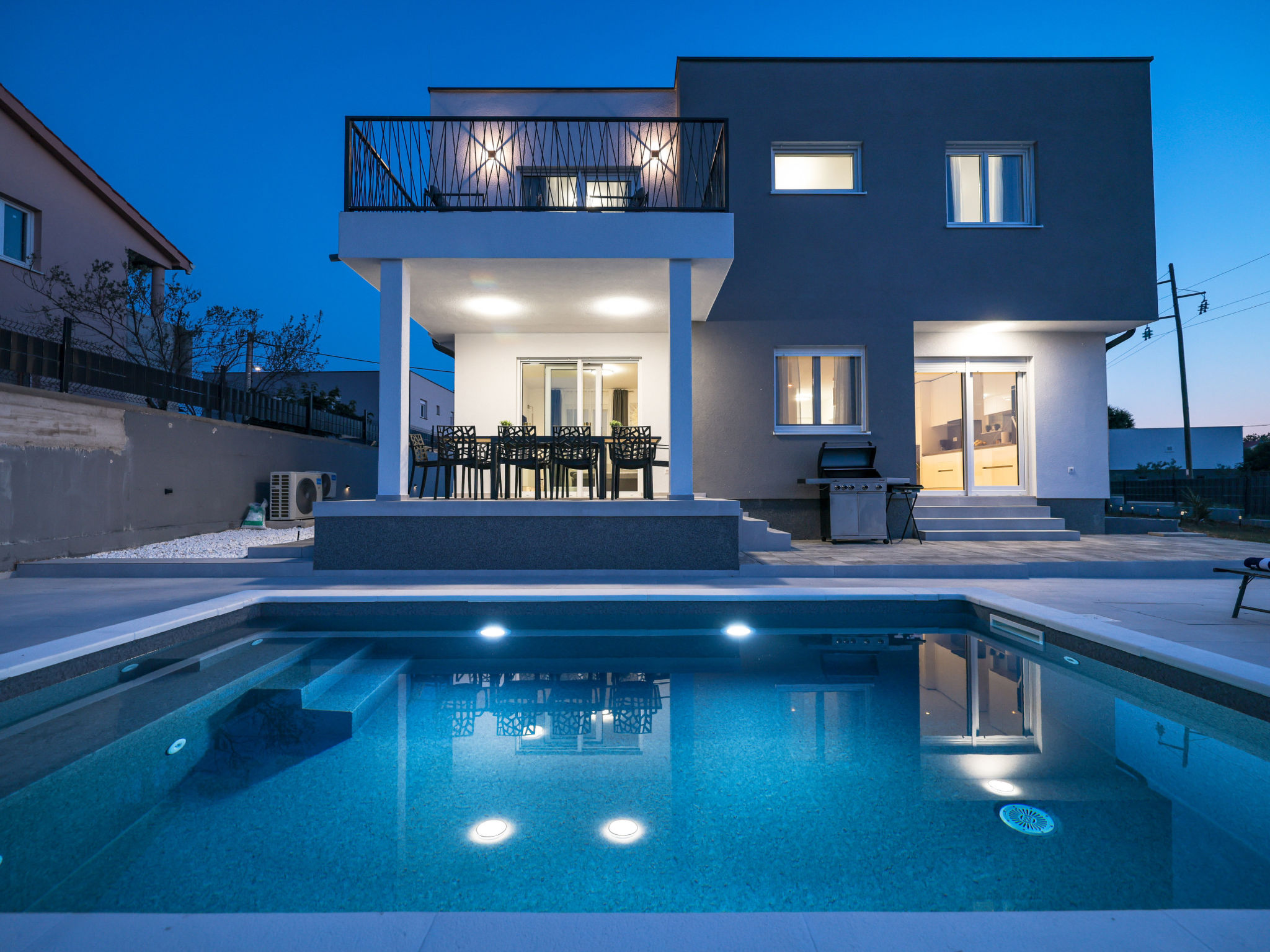 Villa IviCasa with pool - Binnen