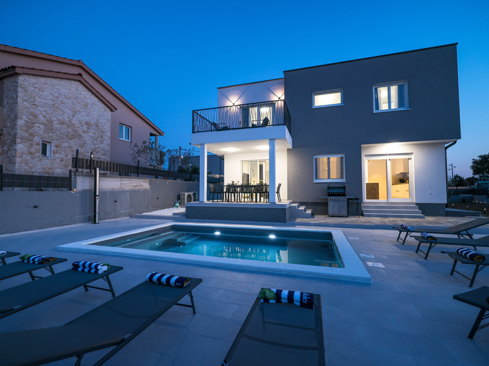 Villa IviCasa with pool - Binnen