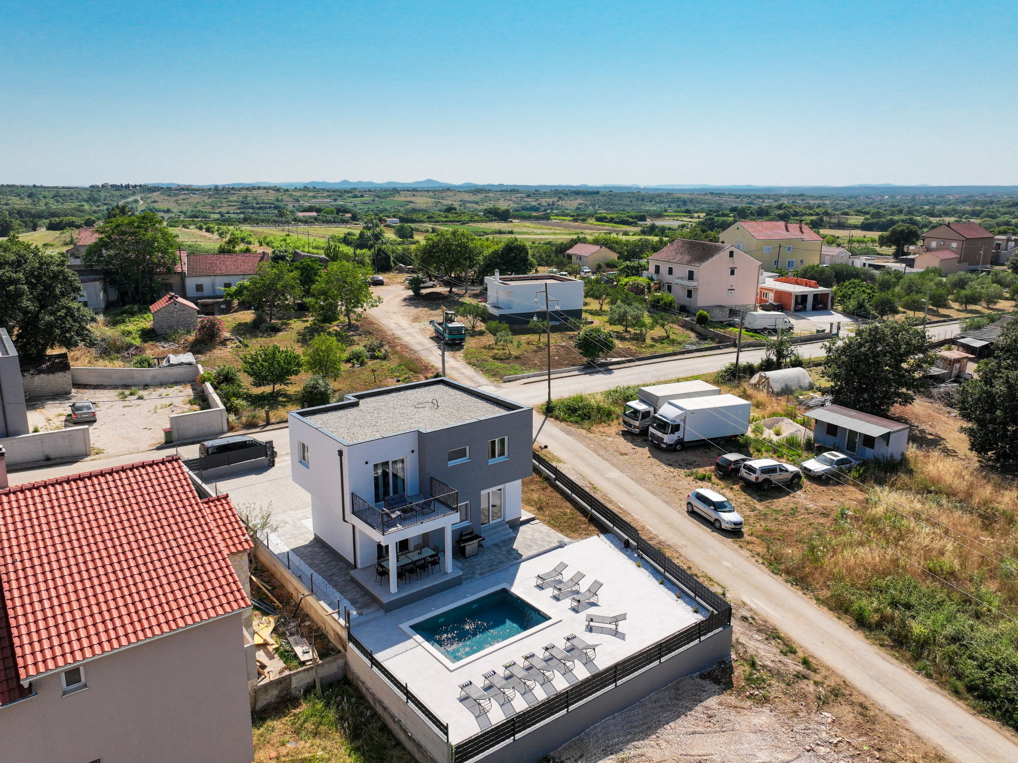 Villa IviCasa with pool - Buiten