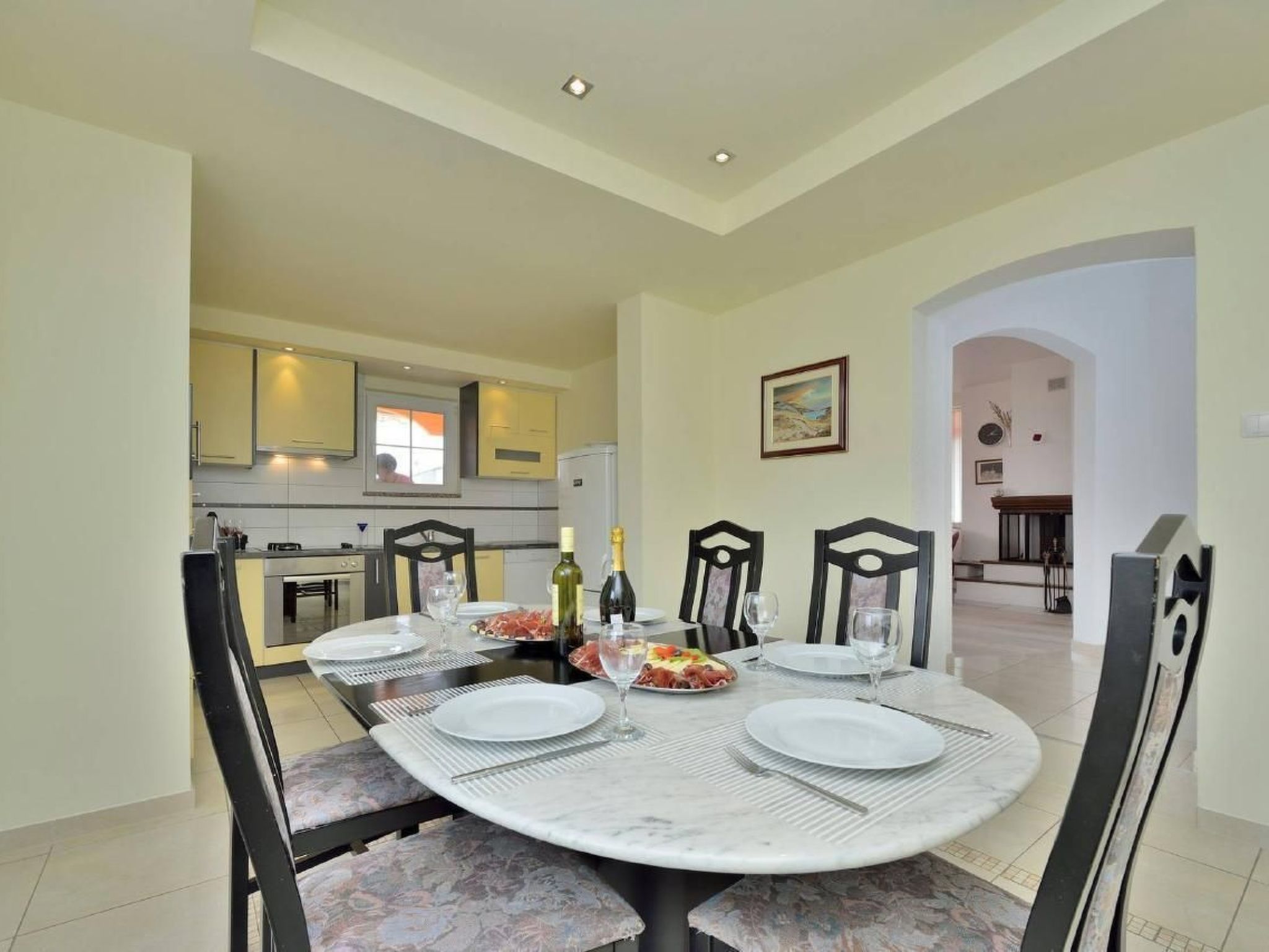 Villa Dalmatina mit Pool  für 4+1 Personen-Binnen