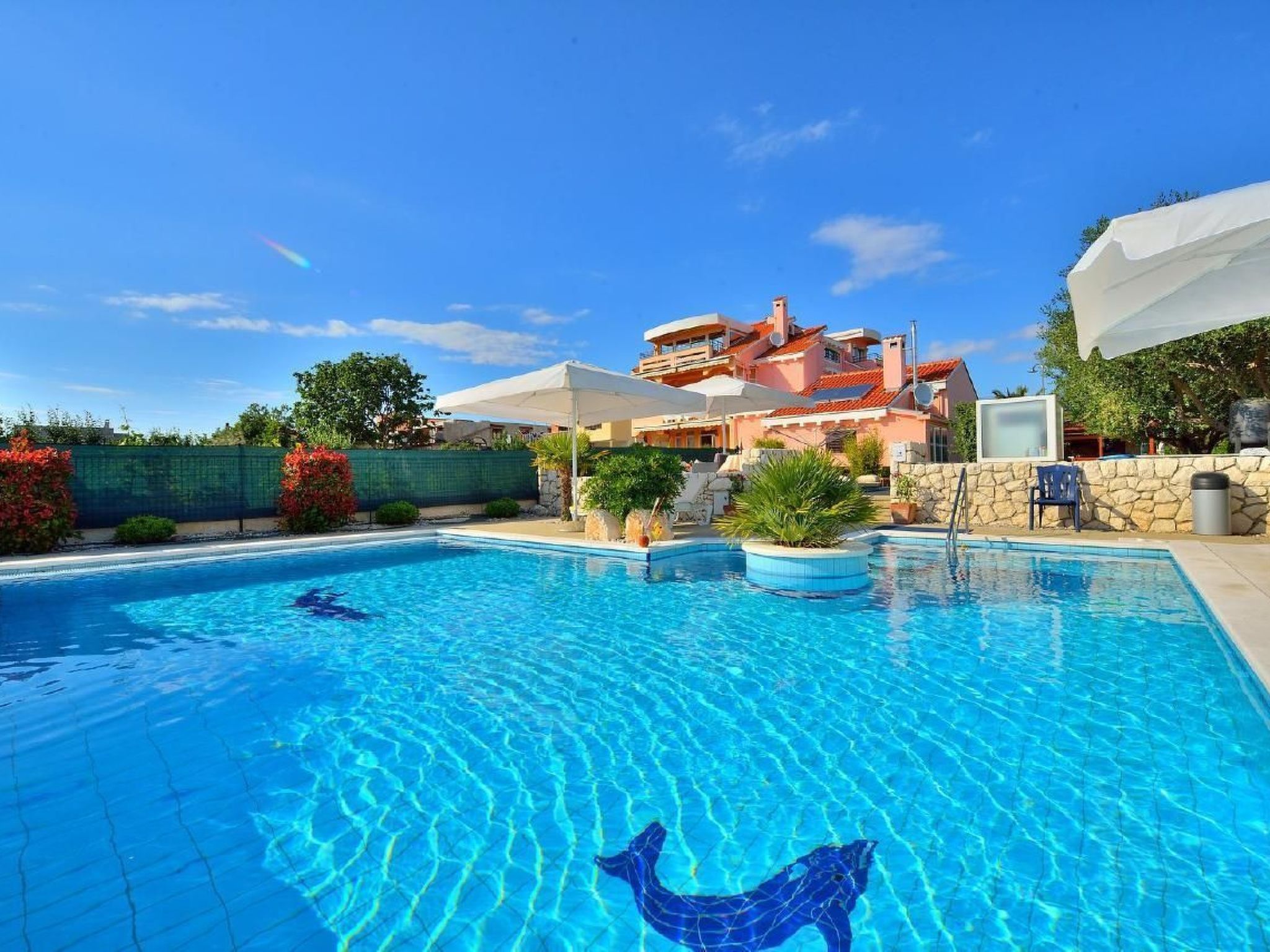 Villa Dalmatina mit Pool  für 4+1 Personen-Binnen