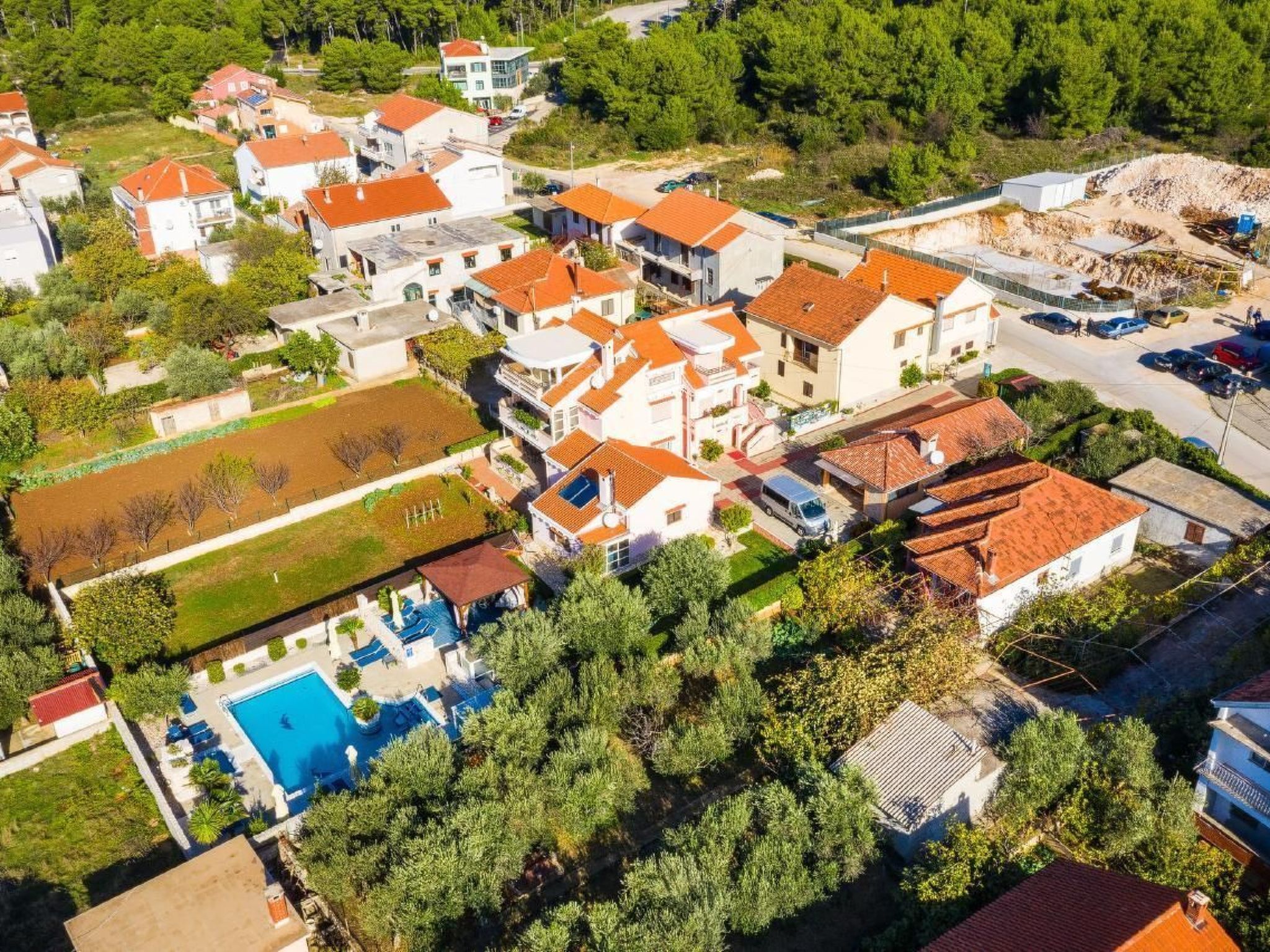 Villa Dalmatina mit Pool  für 4+1 Personen-Binnen