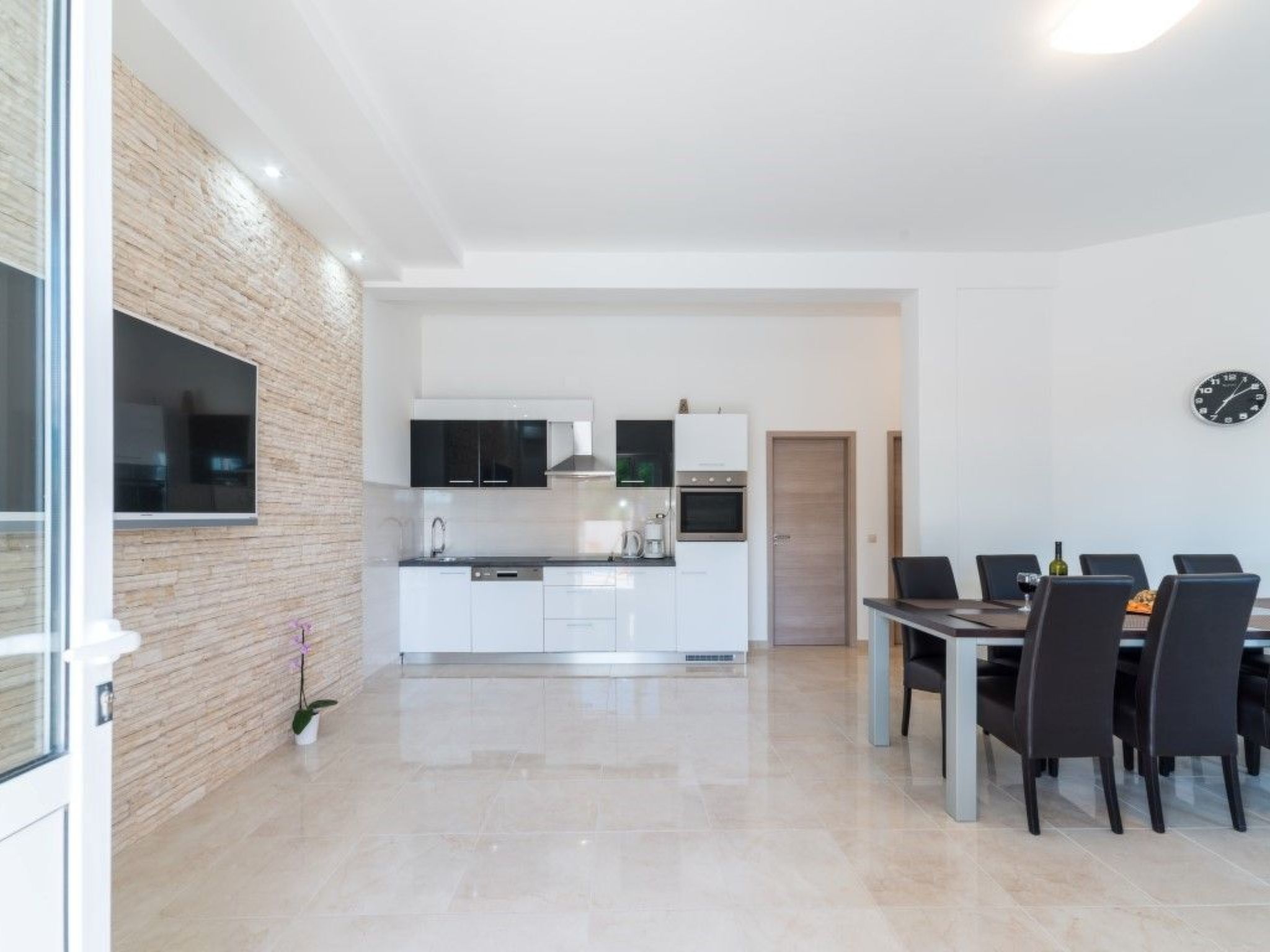 Villa Luce für 9 Personen und 1 Kind-Binnen