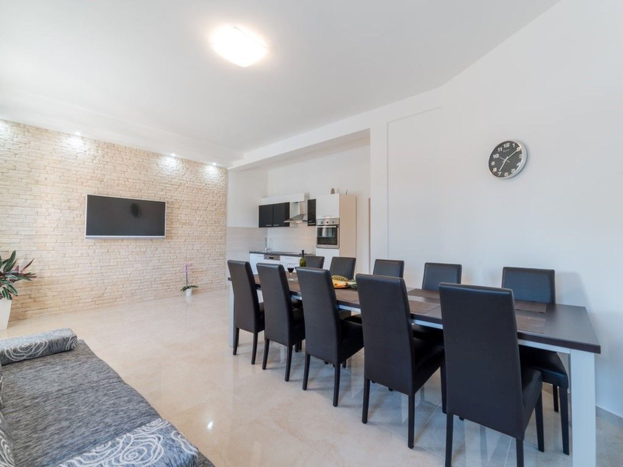 Villa Luce für 9 Personen und 1 Kind-Binnen