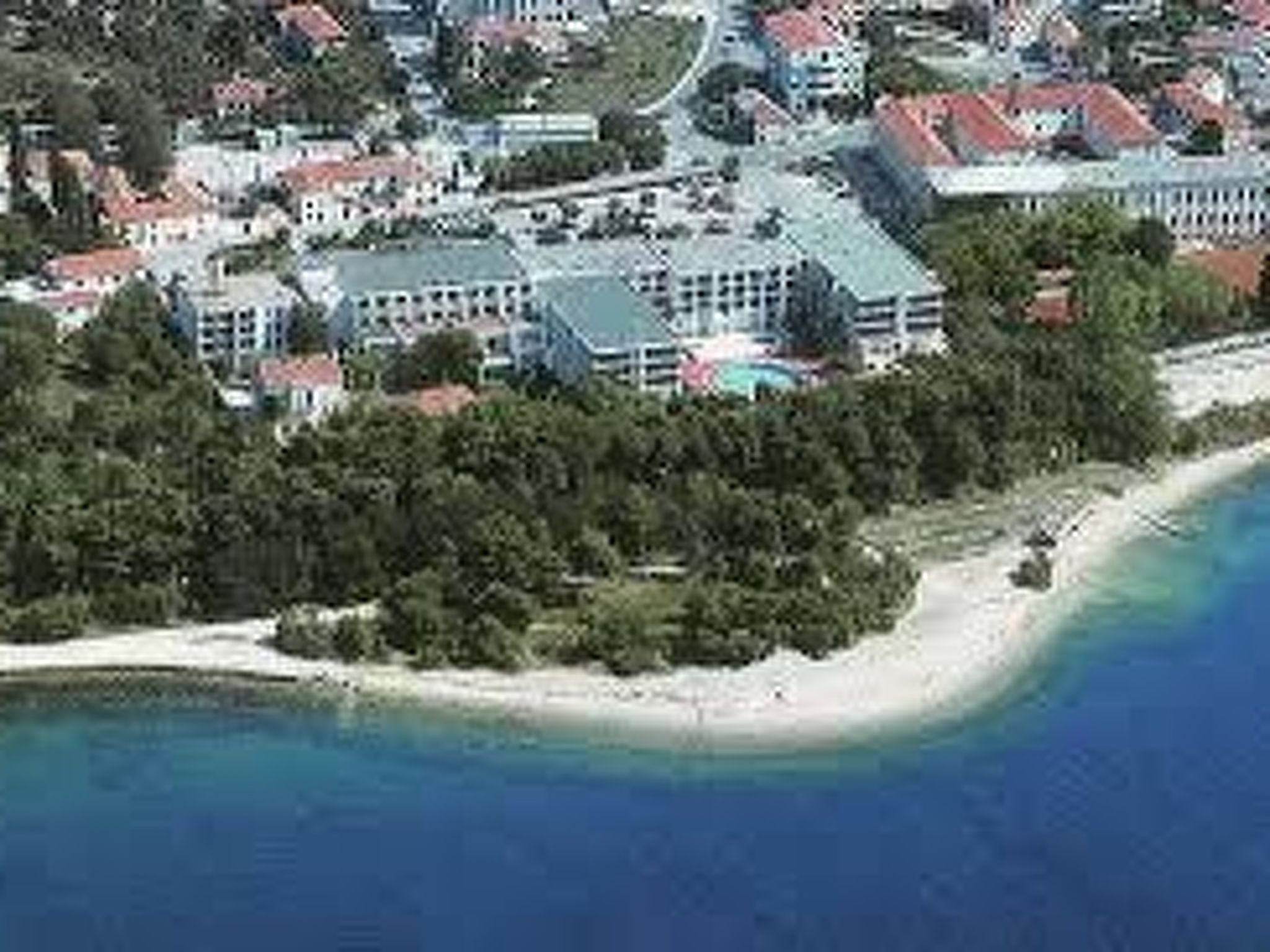 Modern eingerichtete Ferienwohnung mit großer privater Terasse, Außendusche und - Image-tags.info