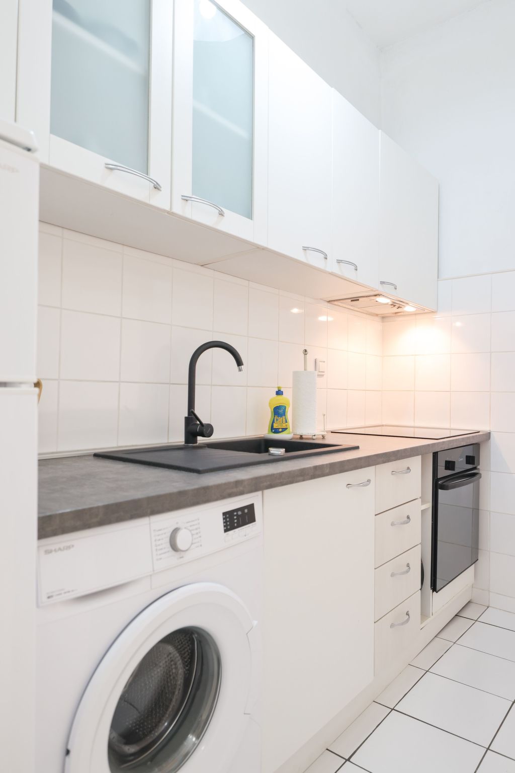 Modern eingerichtete Ferienwohnung mit großer privater Terasse, Außendusche und - Image-tags.info