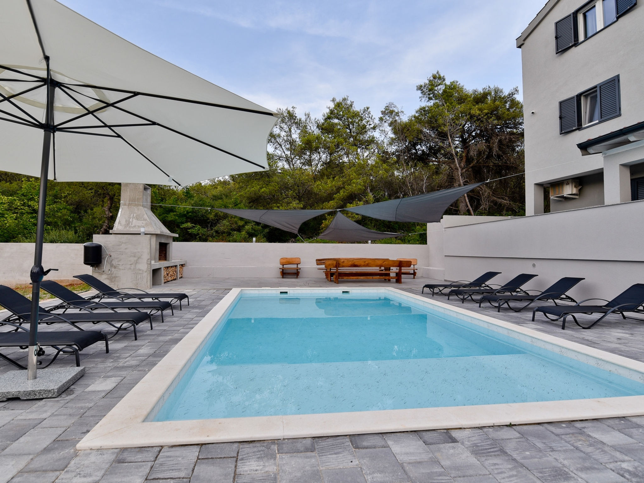 Villa Pinia with pool, Zadar