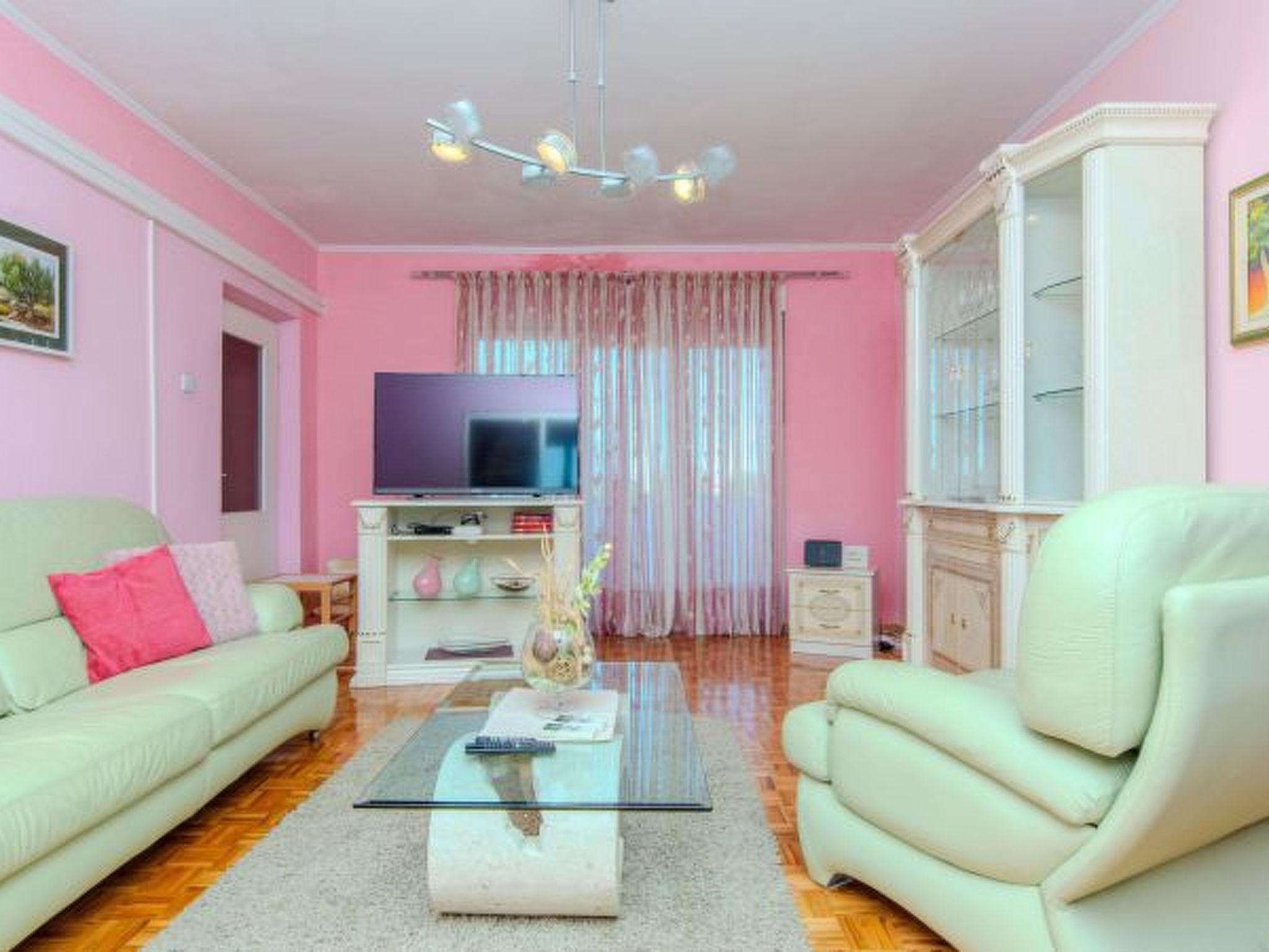Villa Annamaria with large pool, Zadar