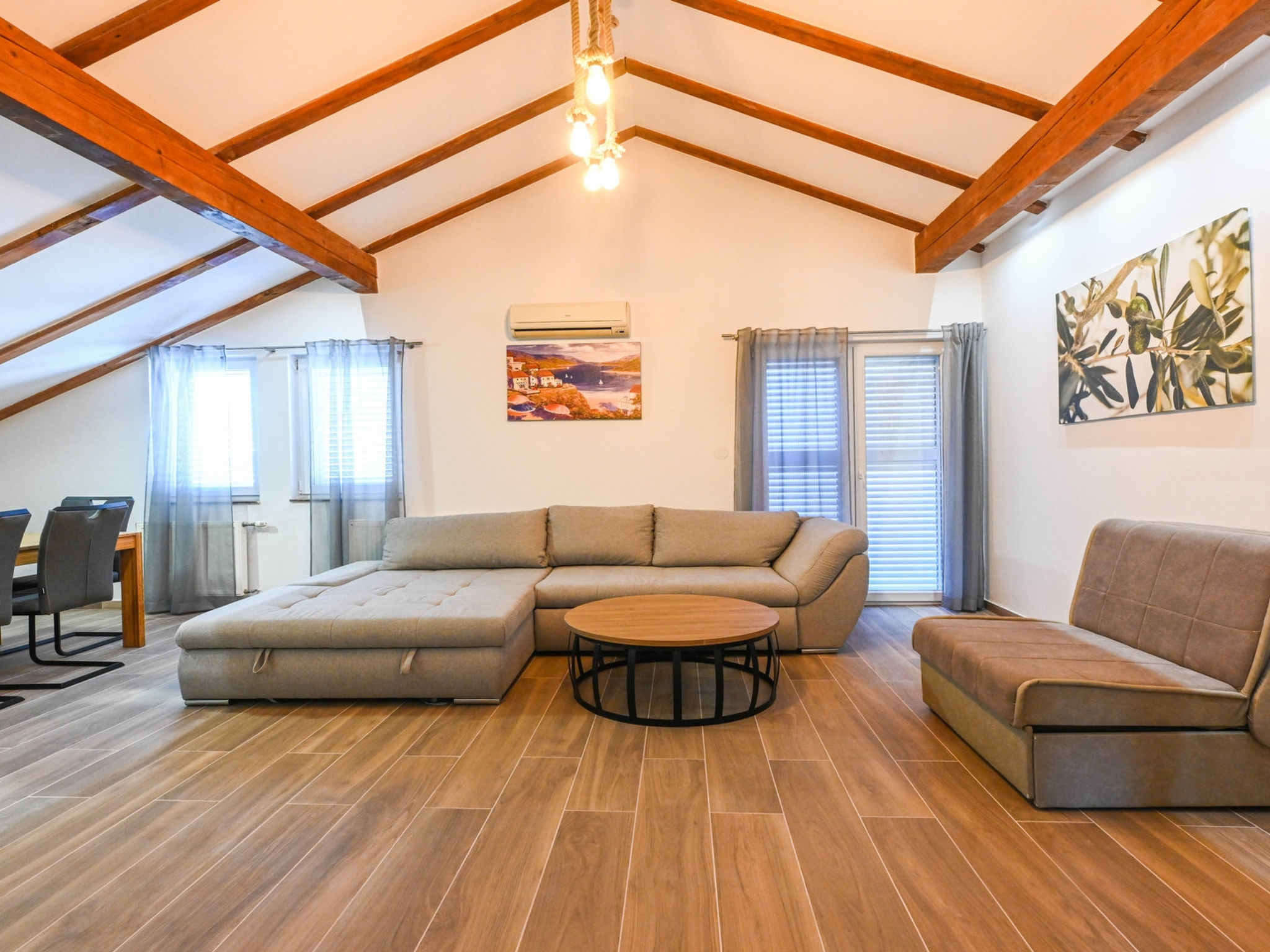 Holiday Home Urbana with pool