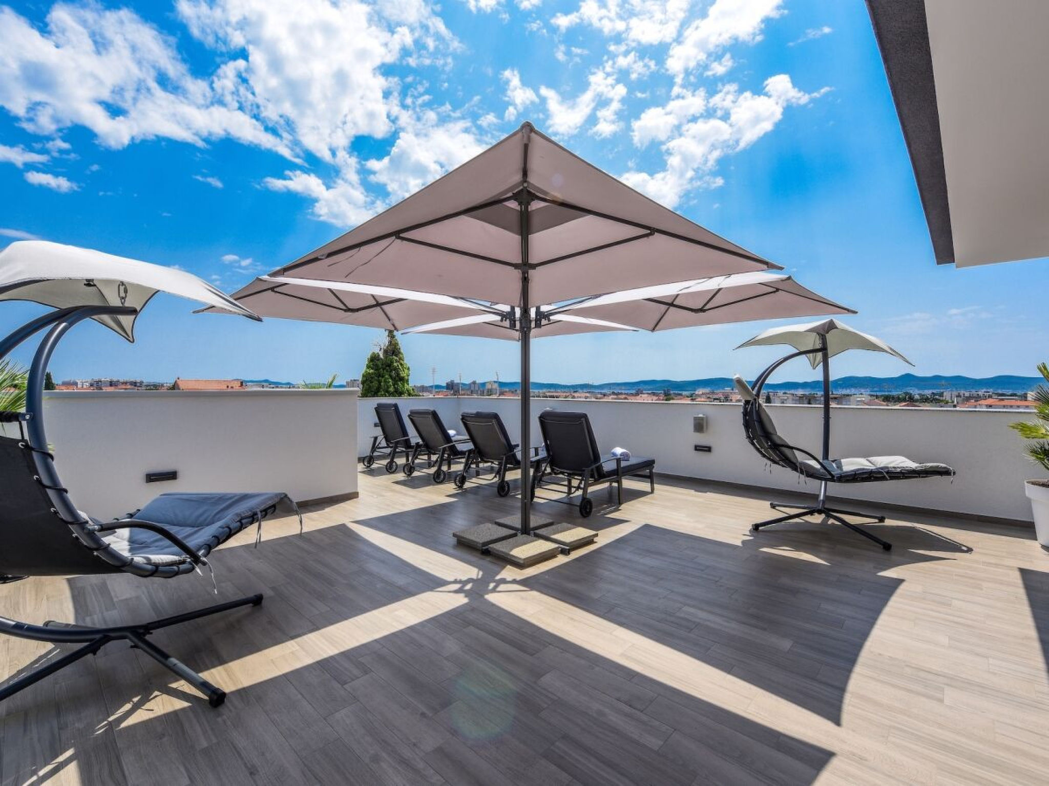 Rooftop heated pool Villa Jelena