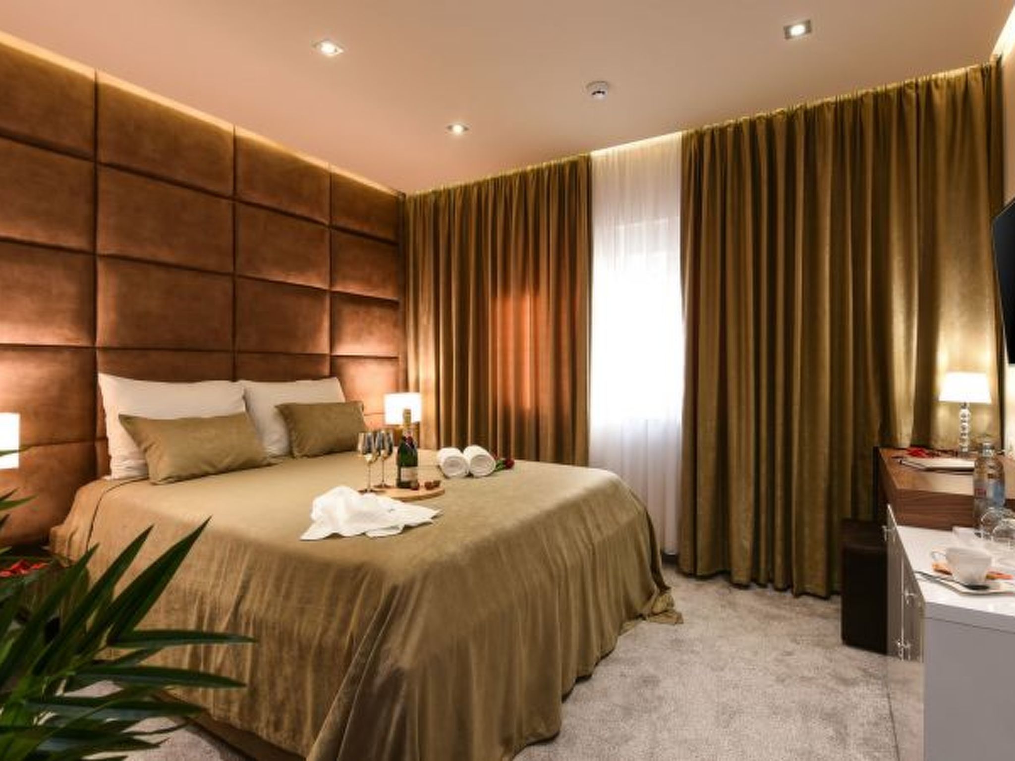 Rooftop heated pool Villa Jelena - Image-tags.info