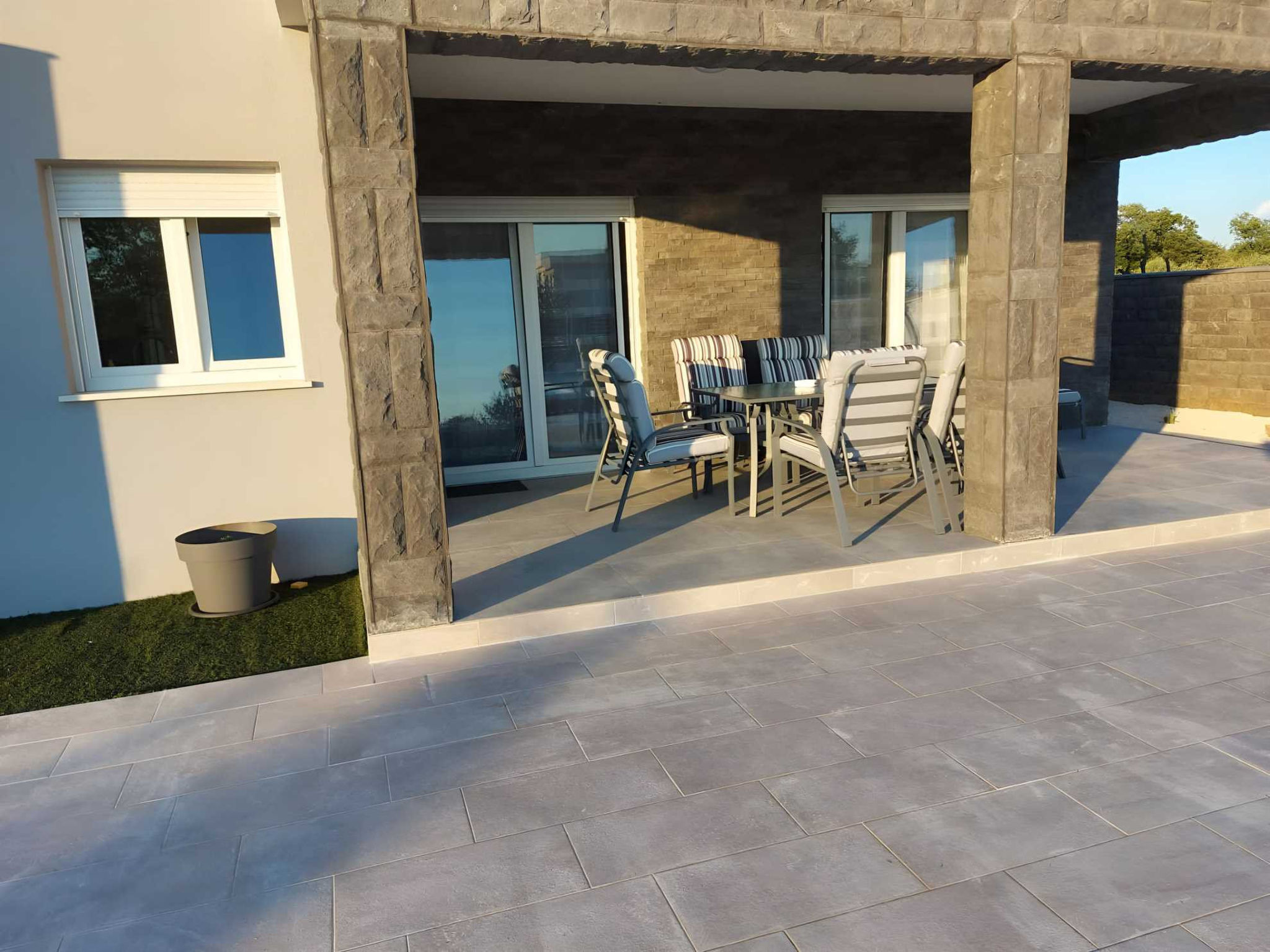  — Terrace (2 of 40)